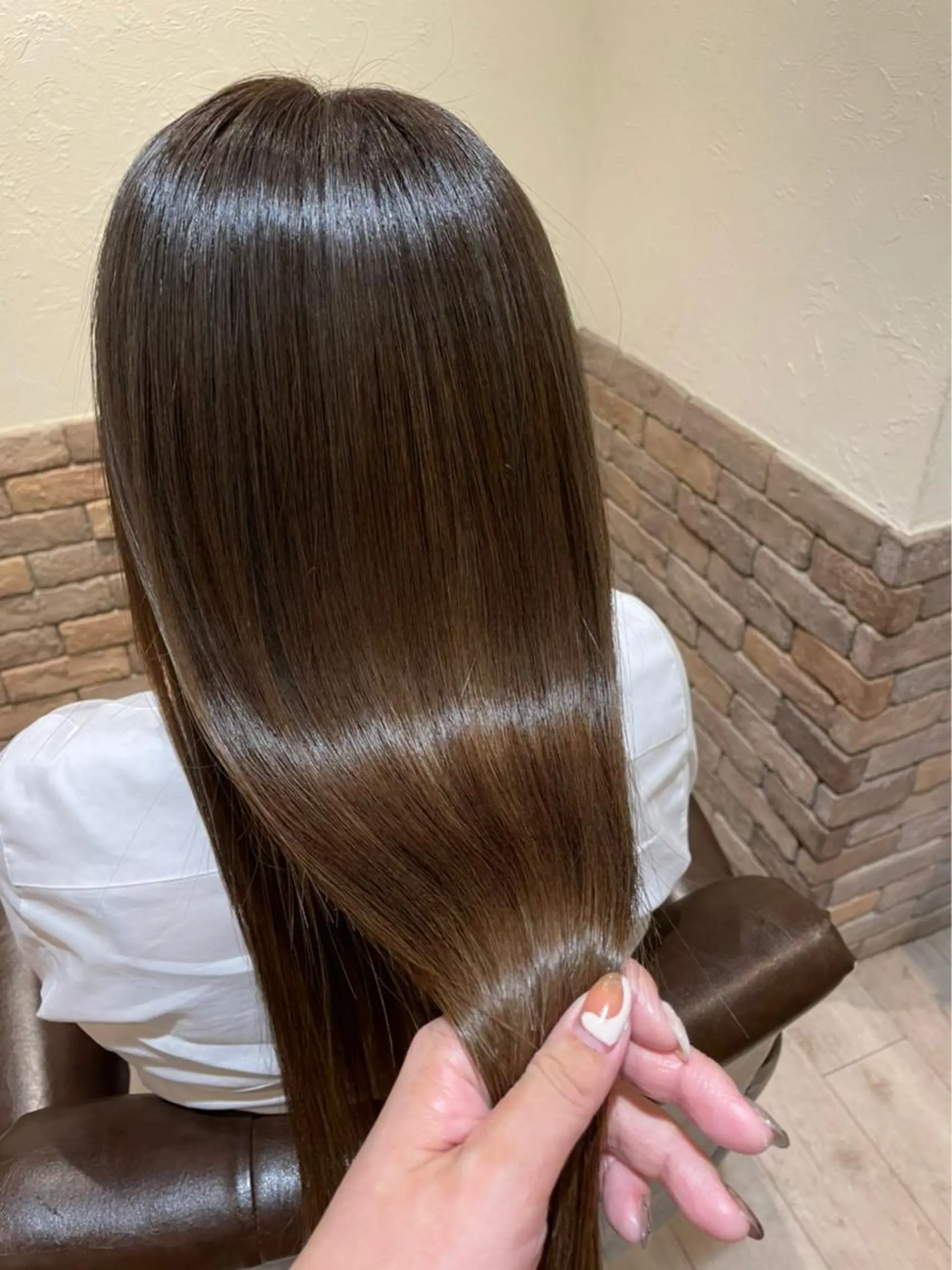 ロング カラー ハピネスクローバー学園前所属・✨ミニモ指名奈良1位 ✨濱崎のヘアスタイル