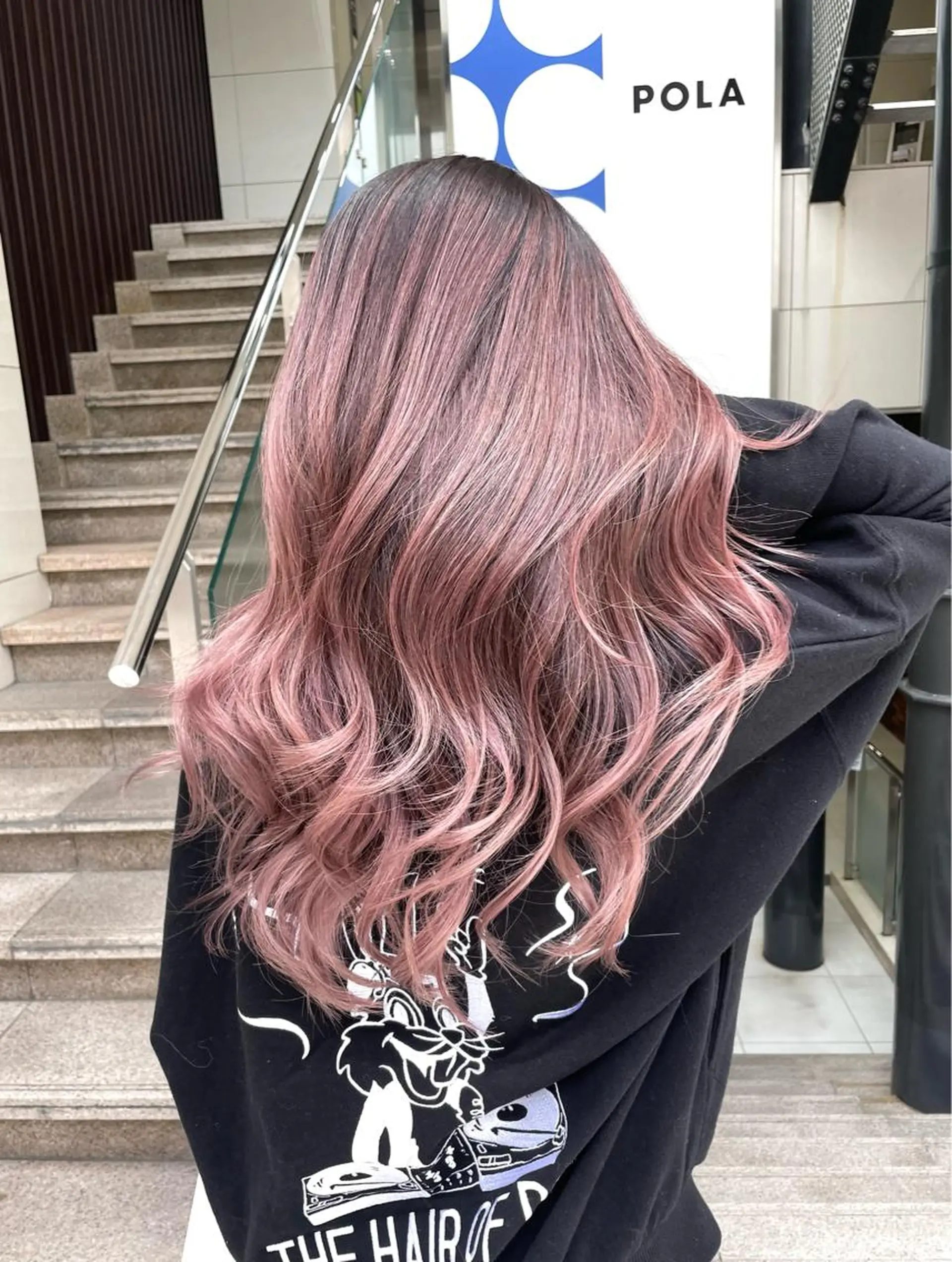 セミロング gisele所属・小山 一之のヘアスタイル