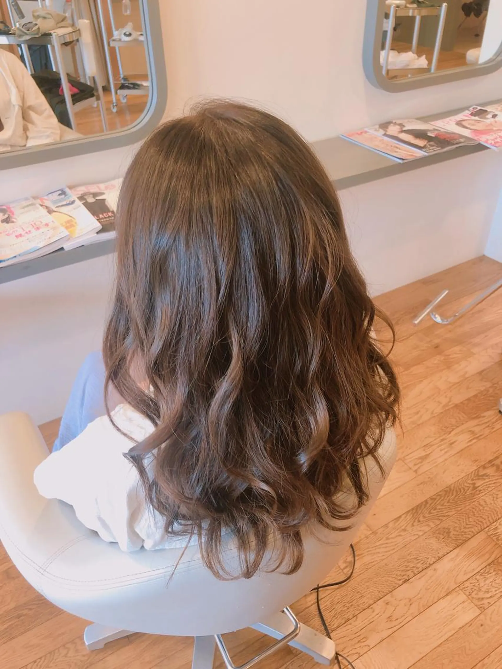 ロング カラー 永井 亜実のヘアスタイル