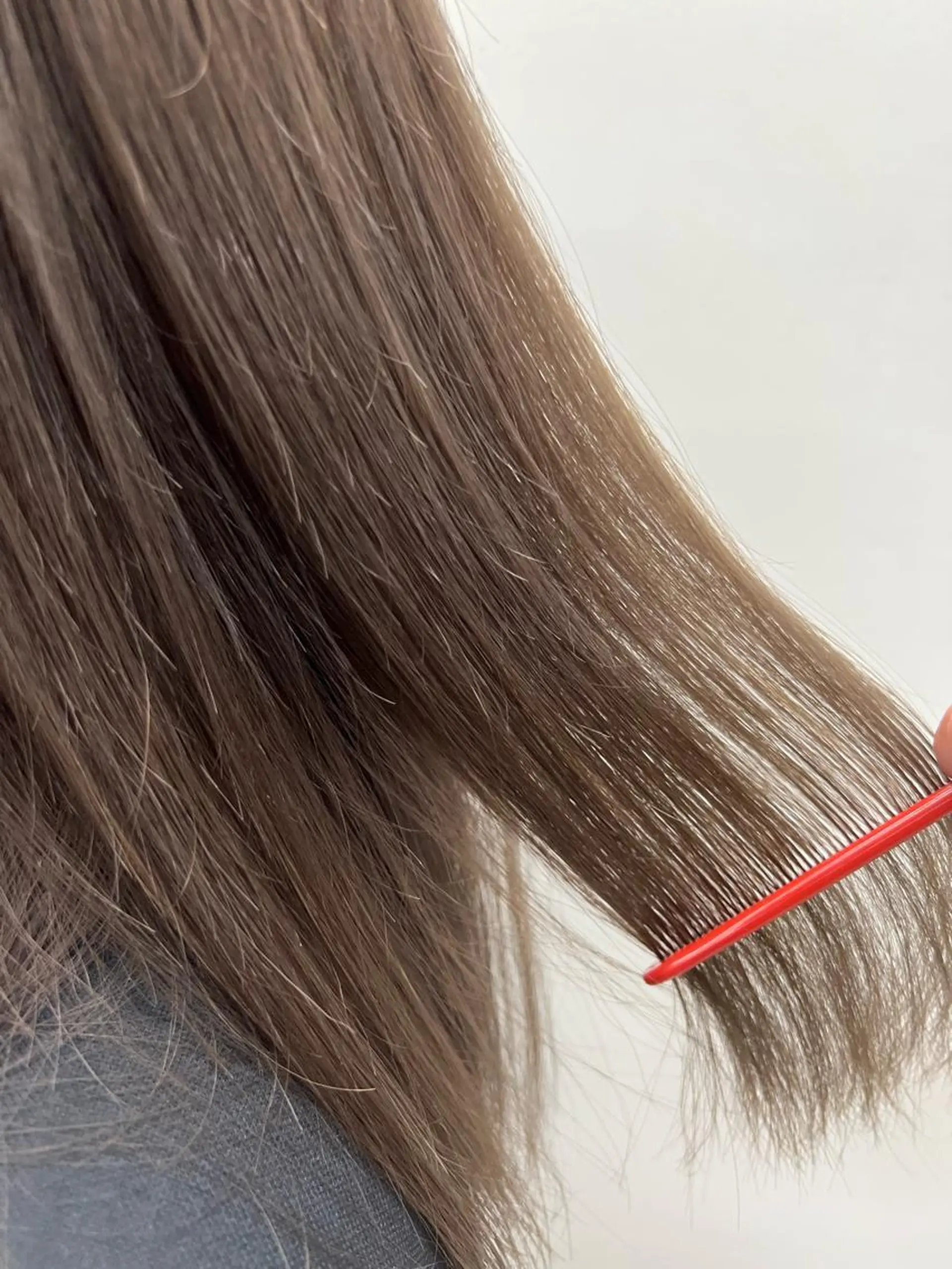 セミロング スパイキーショート パーマ　具志堅　太志のヘアスタイル