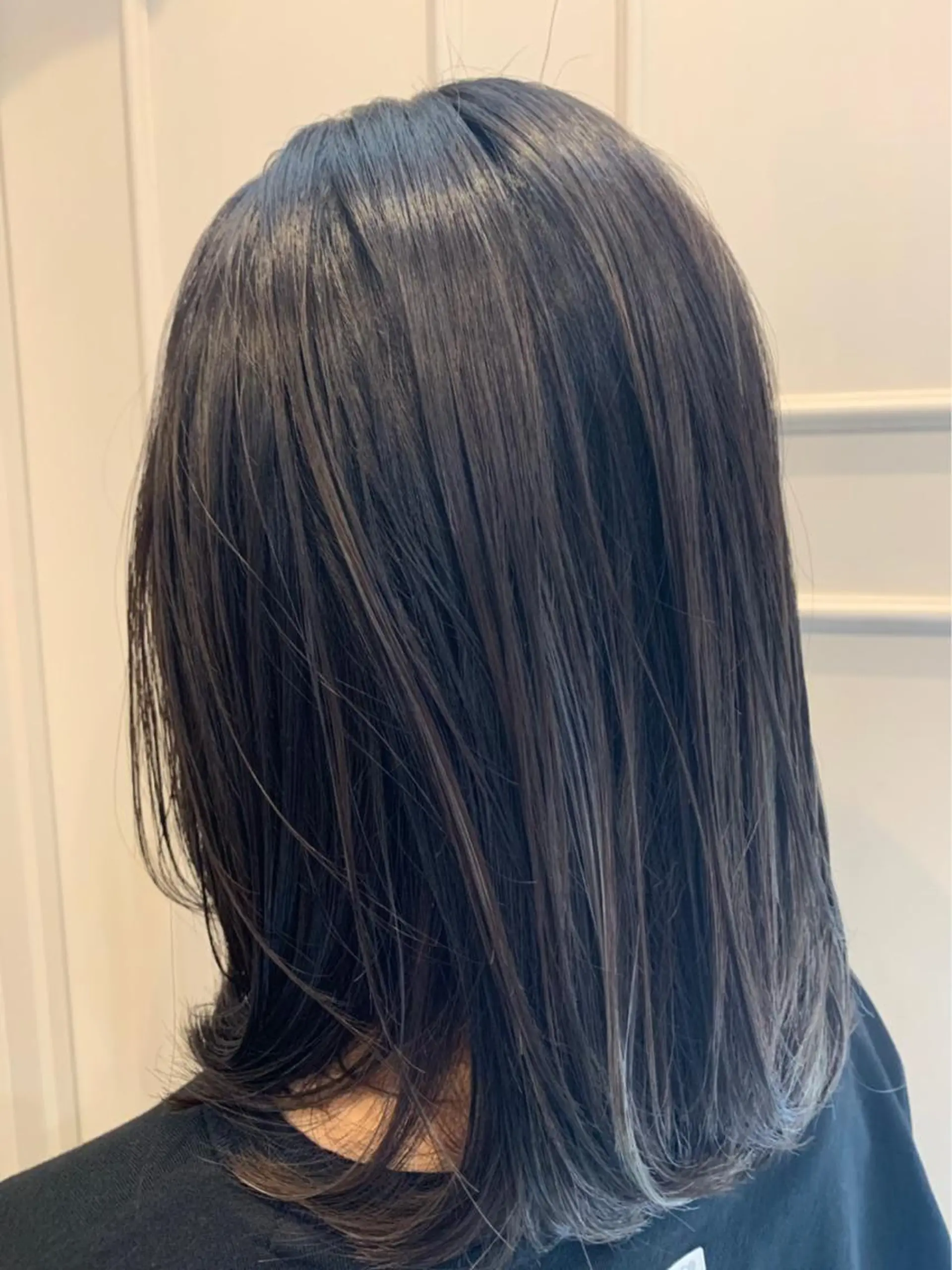 ミディアム カラー ダークグレー 🫟Blanco🫟 Color&Careのヘアスタイル