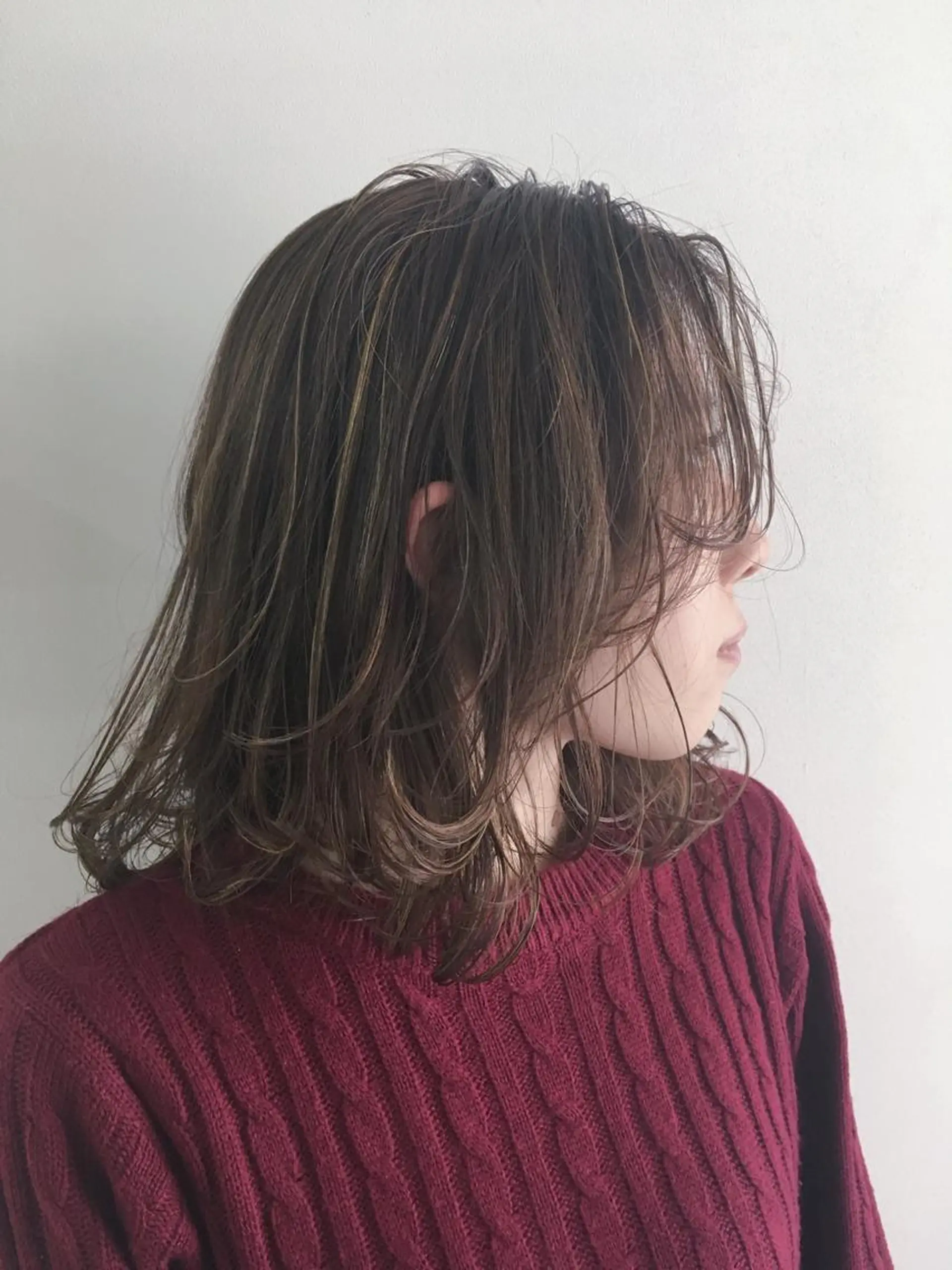 ミディアム カラー ハイライトカラー ハイライト tipi 香椎・千早のヘアスタイル