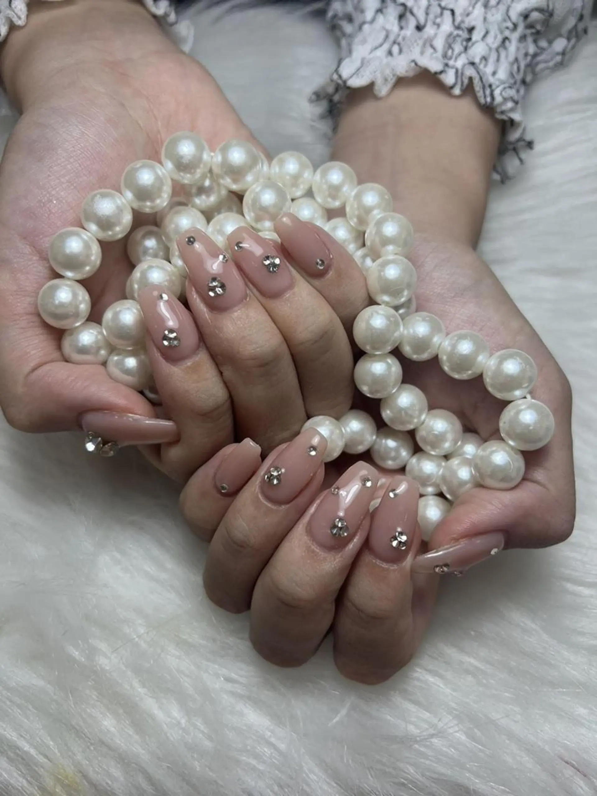 ネイル アートネイル オーロラネイル ガーリー キラキラネイル 韓国ネイル Nail Monsterのネイルデザイン