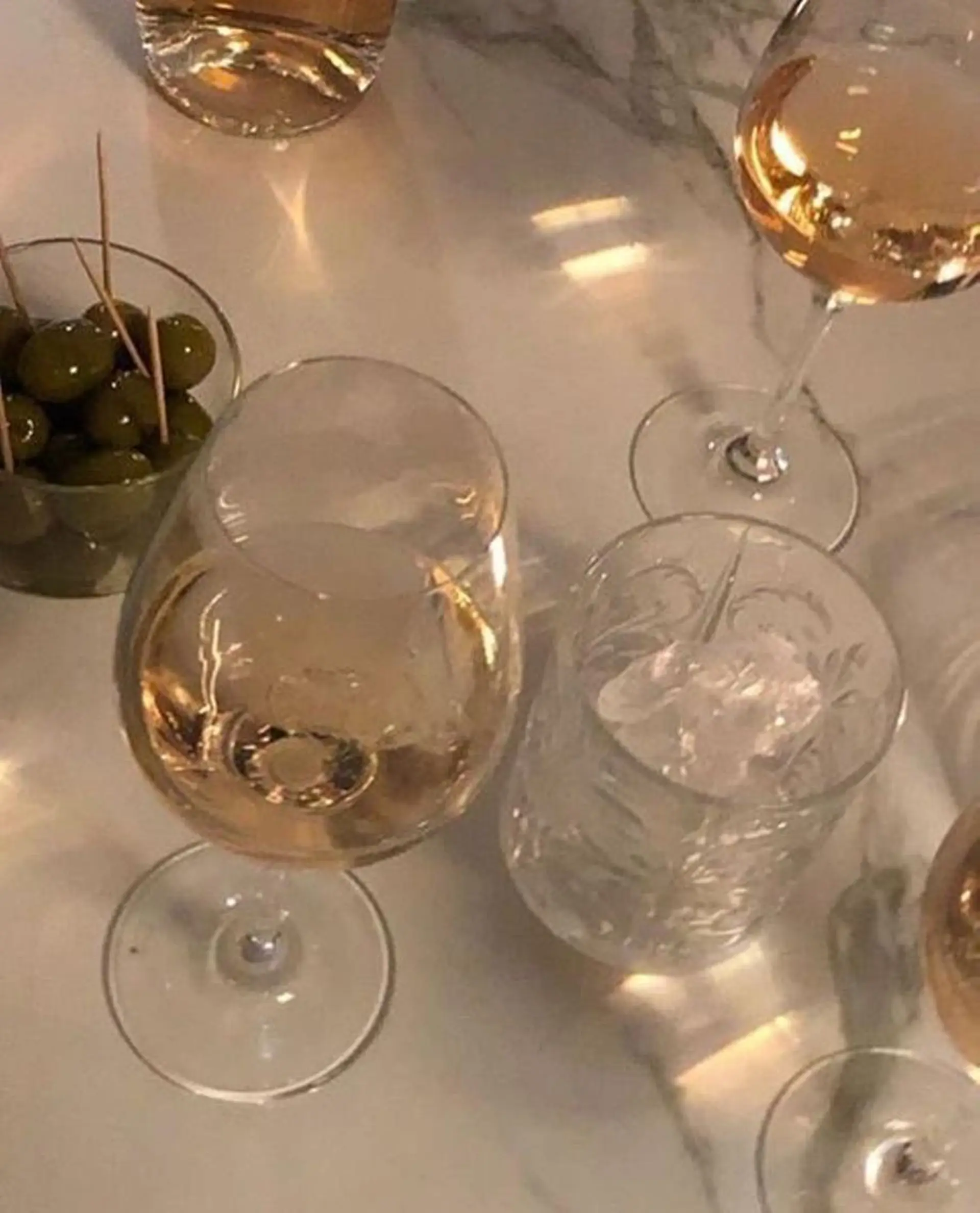 セミロング カラー パーマ ヘアアレンジ メンズ キッズ ネイル マツエク・マツパ アイブロウ なぽ ❤︎ y2k/韓国nailのネイルデザイン