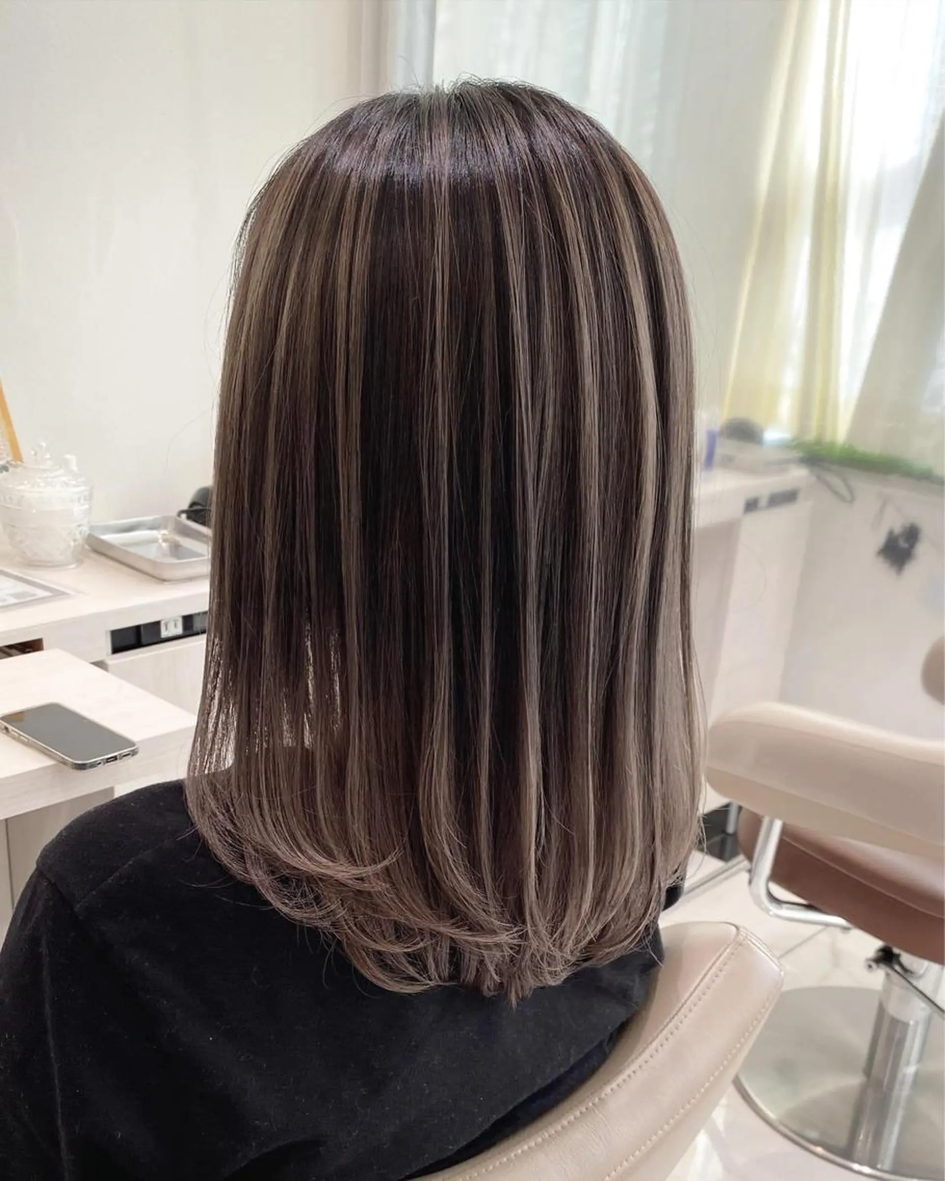 ミディアム カラー バレイヤージュ 髪質改善 レイヤーカット カット ヘアカラー トリートメント 山崎俊輔/髪質改善 /バレイヤージュのヘアスタイル