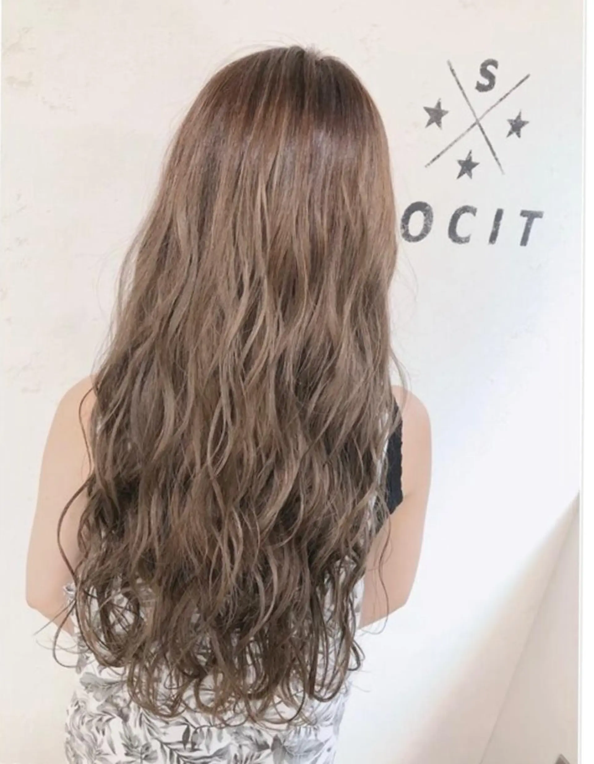 セミロング HAIR &  SPA SOCIT所属・山﨑 大二郎のヘアスタイル