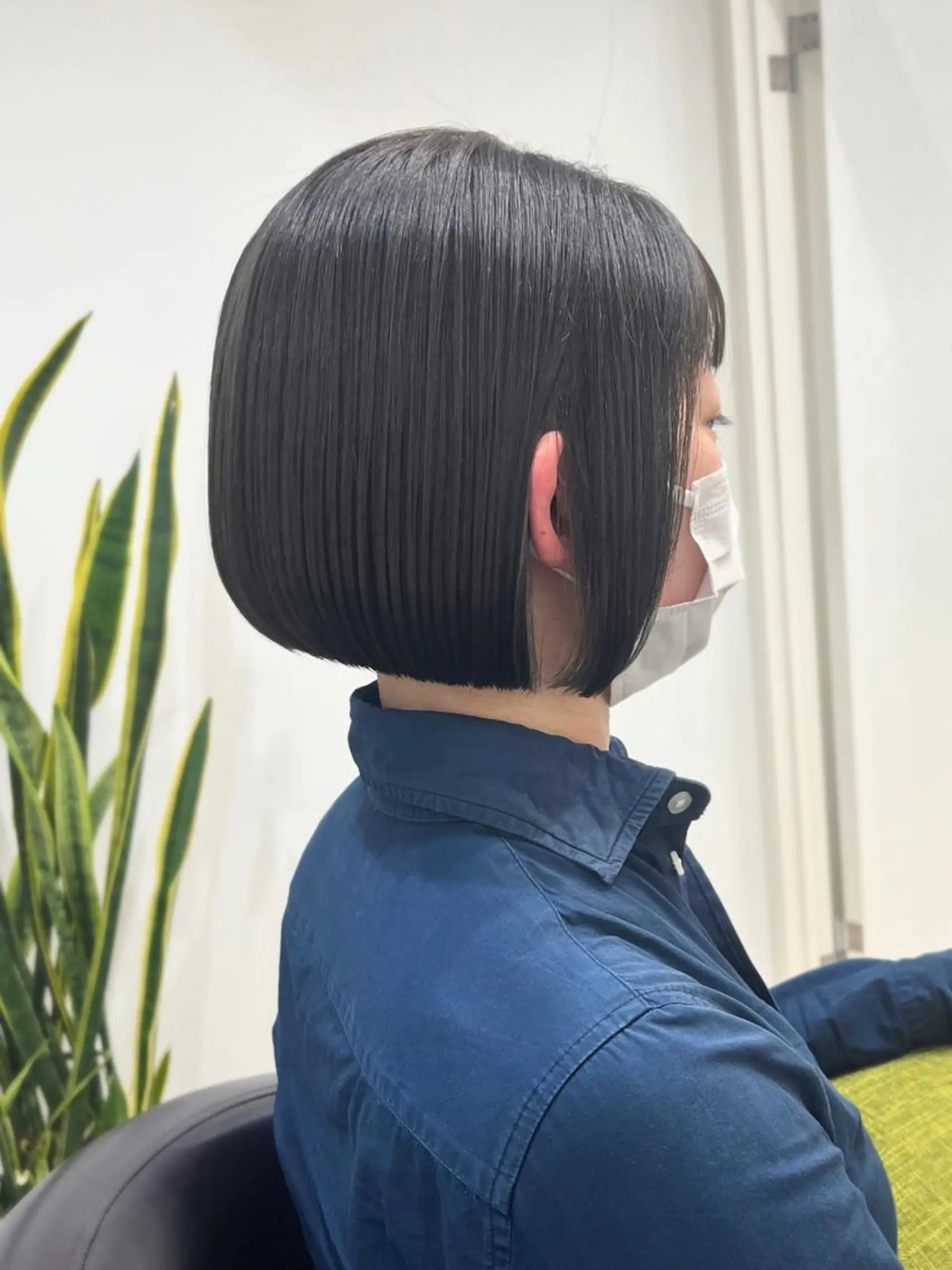 ショート ボブ カット 植松 茜のヘアスタイル