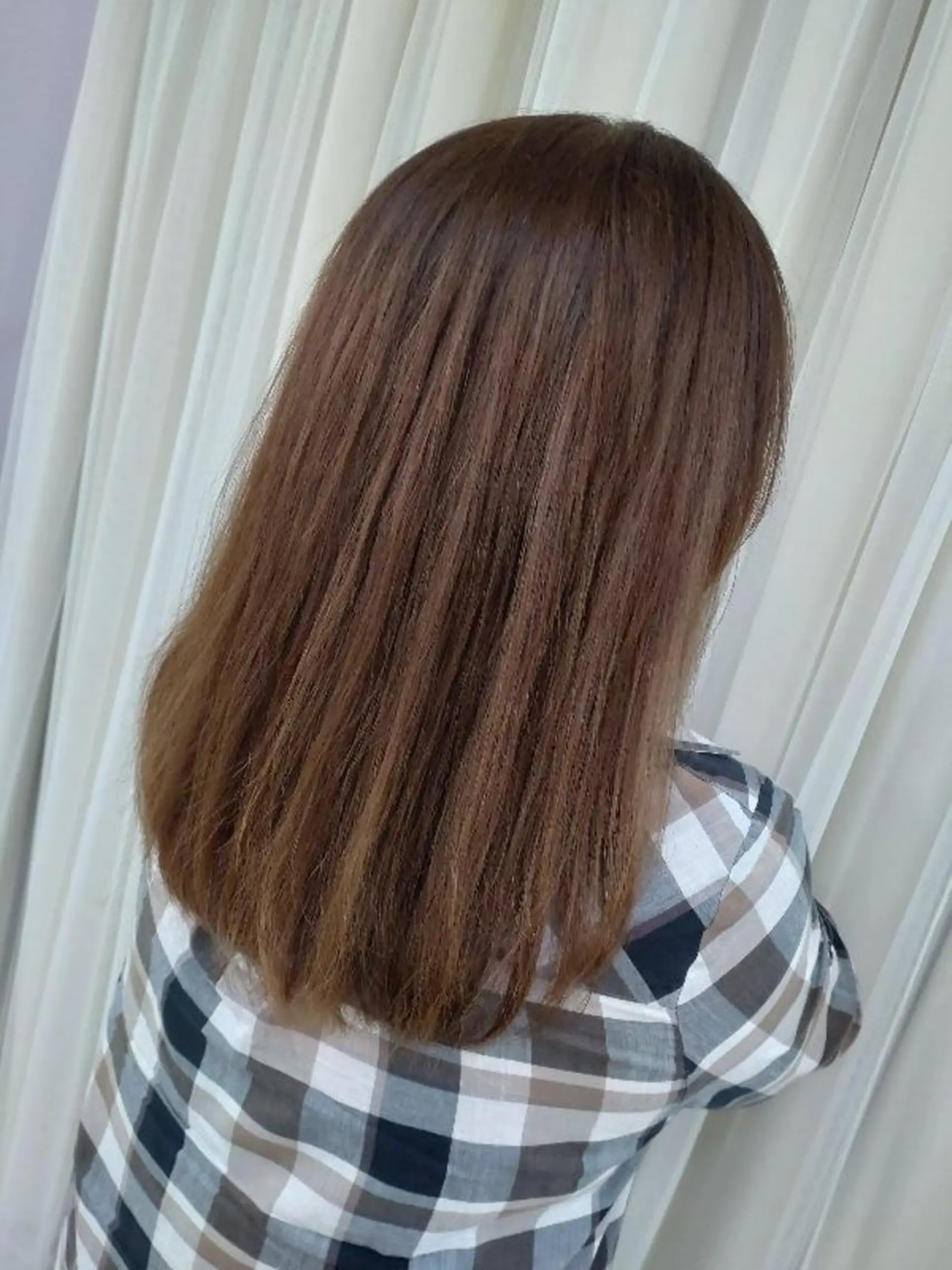 ミディアム ミディアムレイヤー レイヤーカット  GRATIAE所属・内間 美菜のヘアスタイル