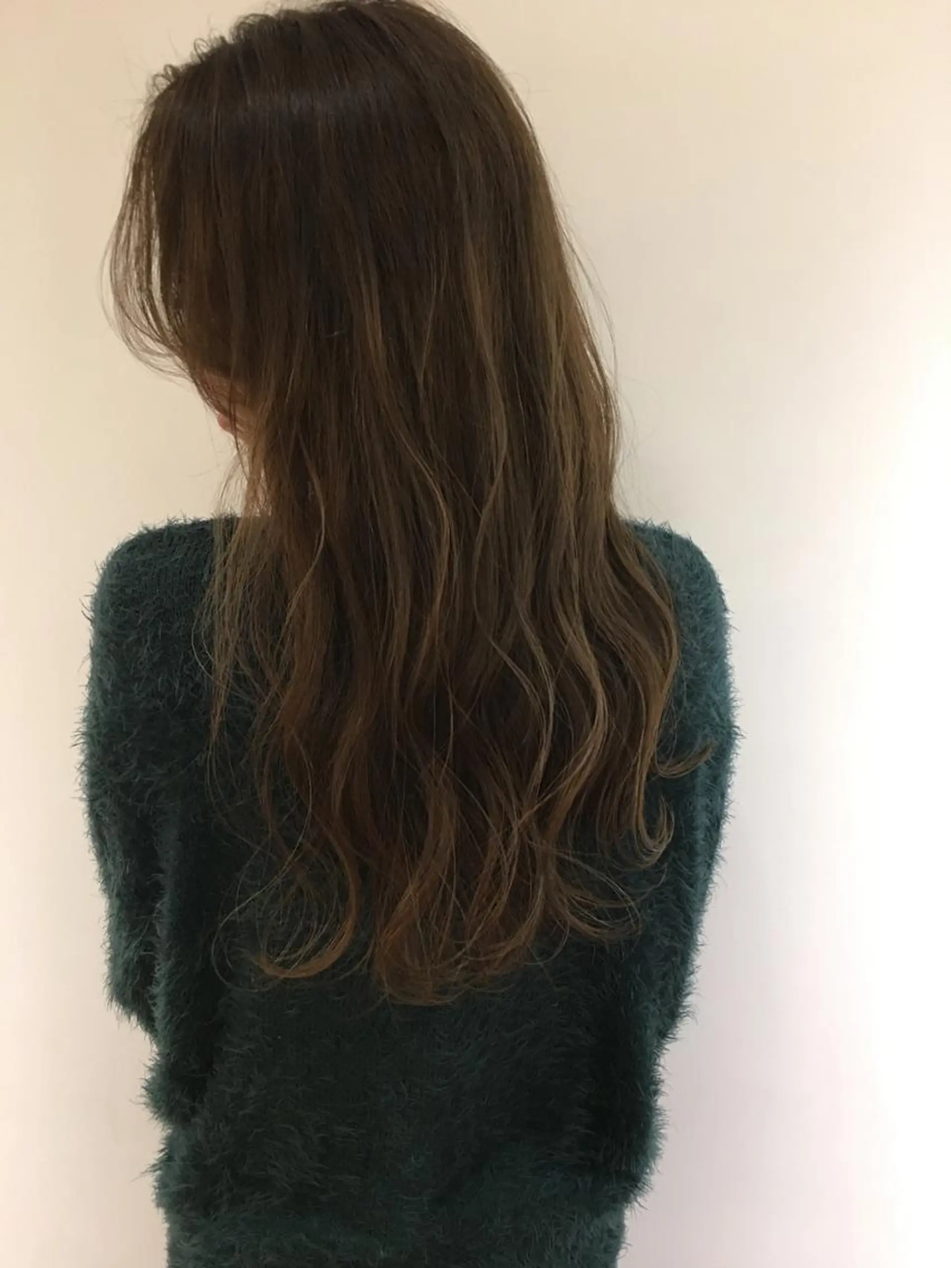 ロング 🤍LOREN エリコ🌈のヘアスタイル