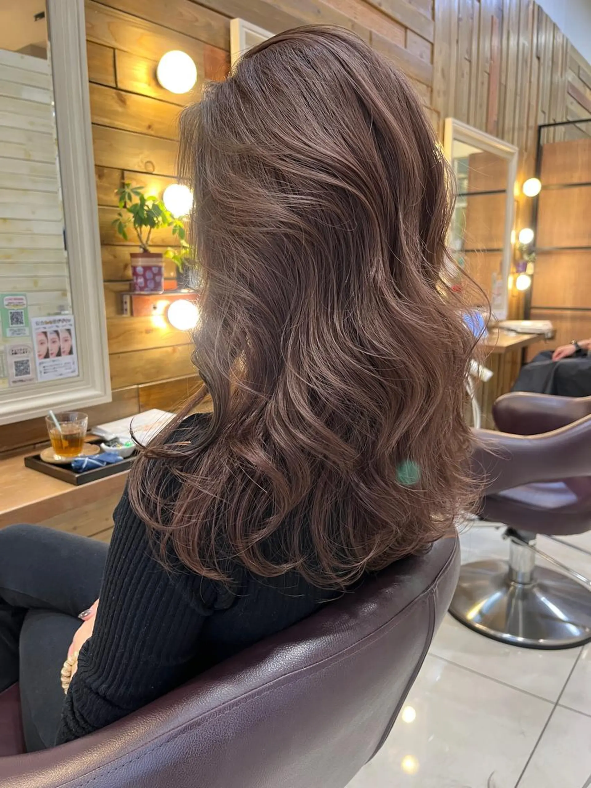 カラー 黒田瀬奈/ボブ まろやかベージュのヘアスタイル