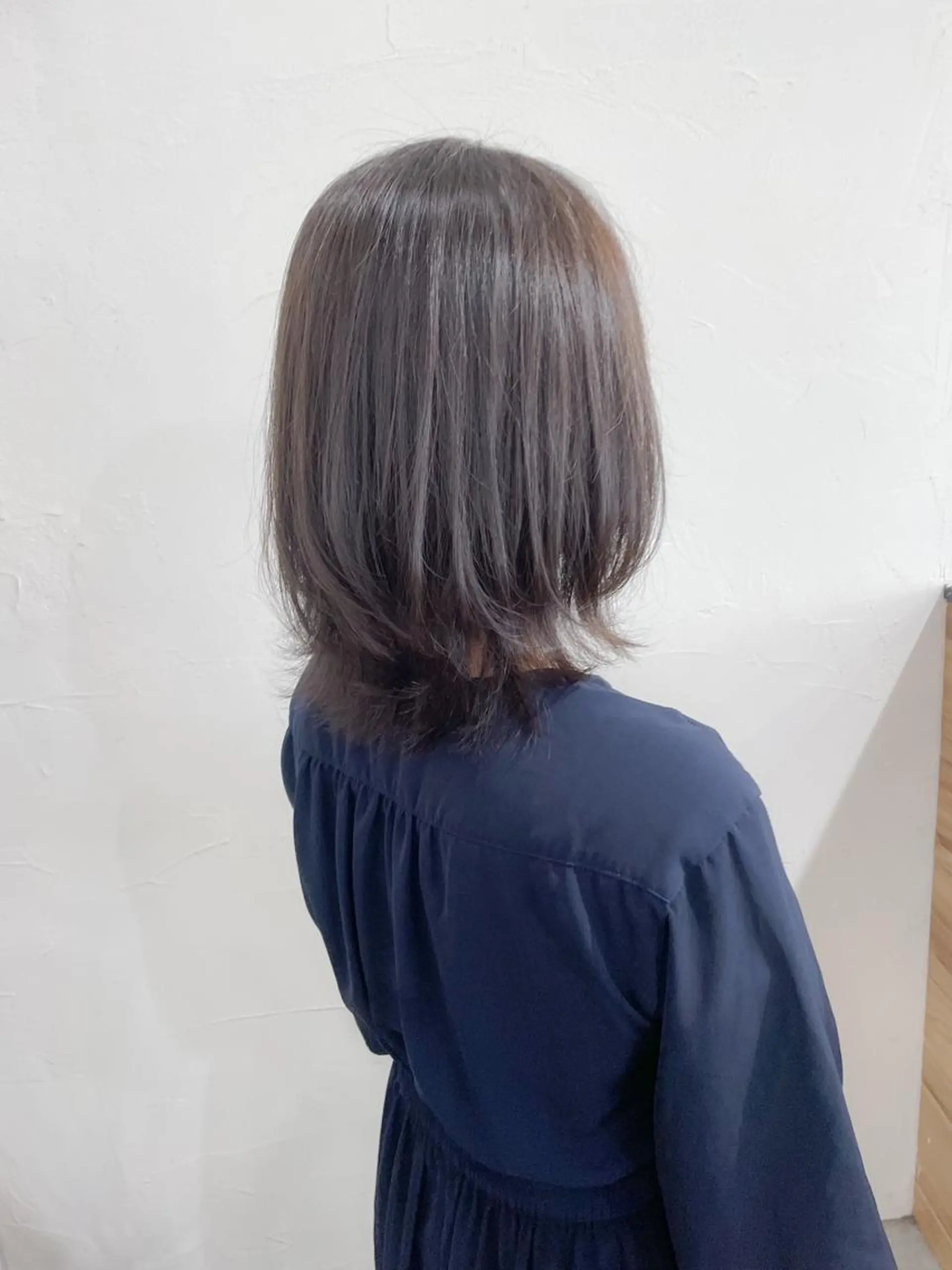 ミディアム カラー くびれヘア カット ヘアカラー トリートメント かんばら りょーいのヘアスタイル