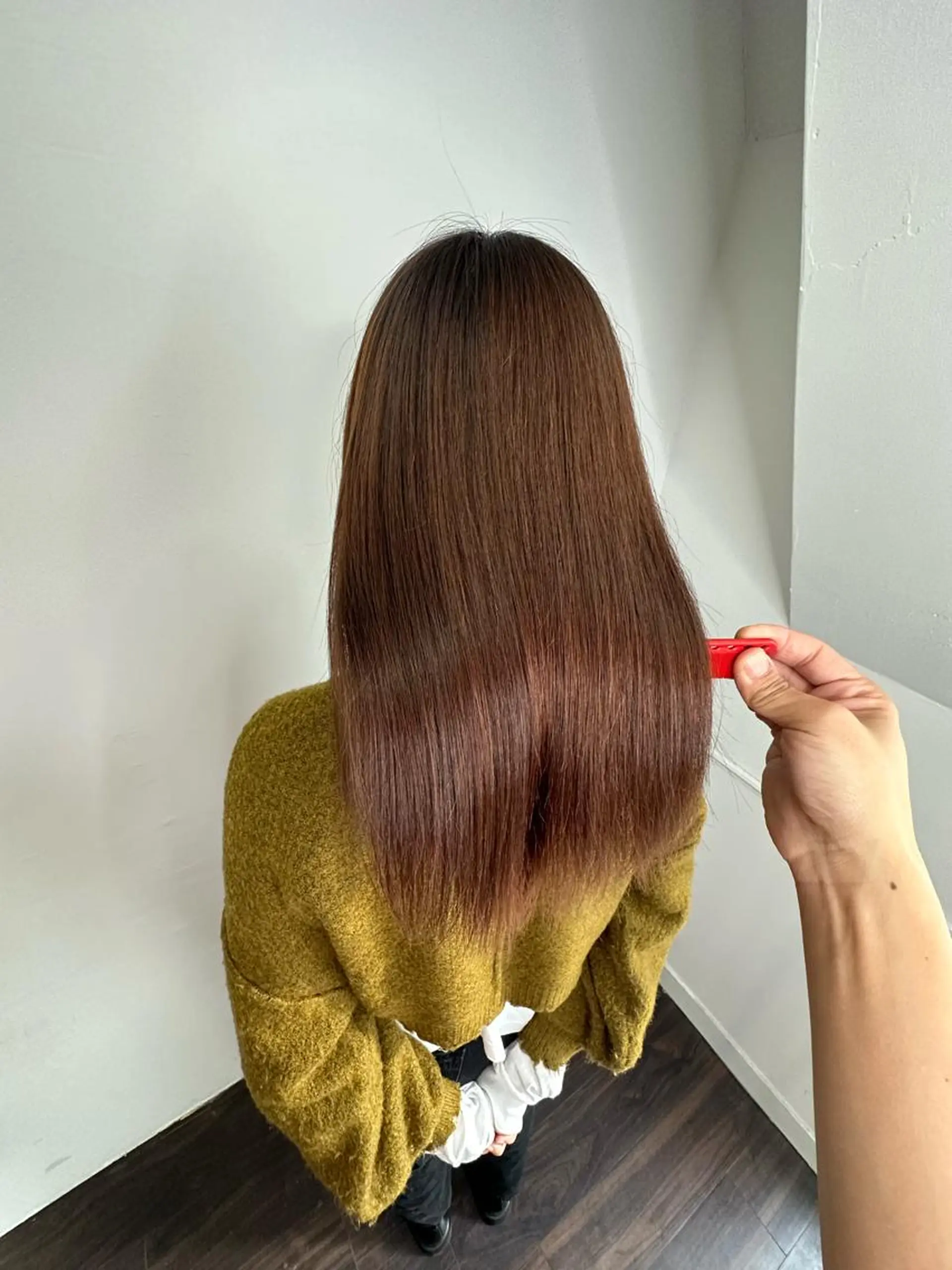 セミロング Michel by chainon    ミッシェルバイシェノン所属・美髪職人/傷ませない カラー/橋本拓弥のヘアスタイル