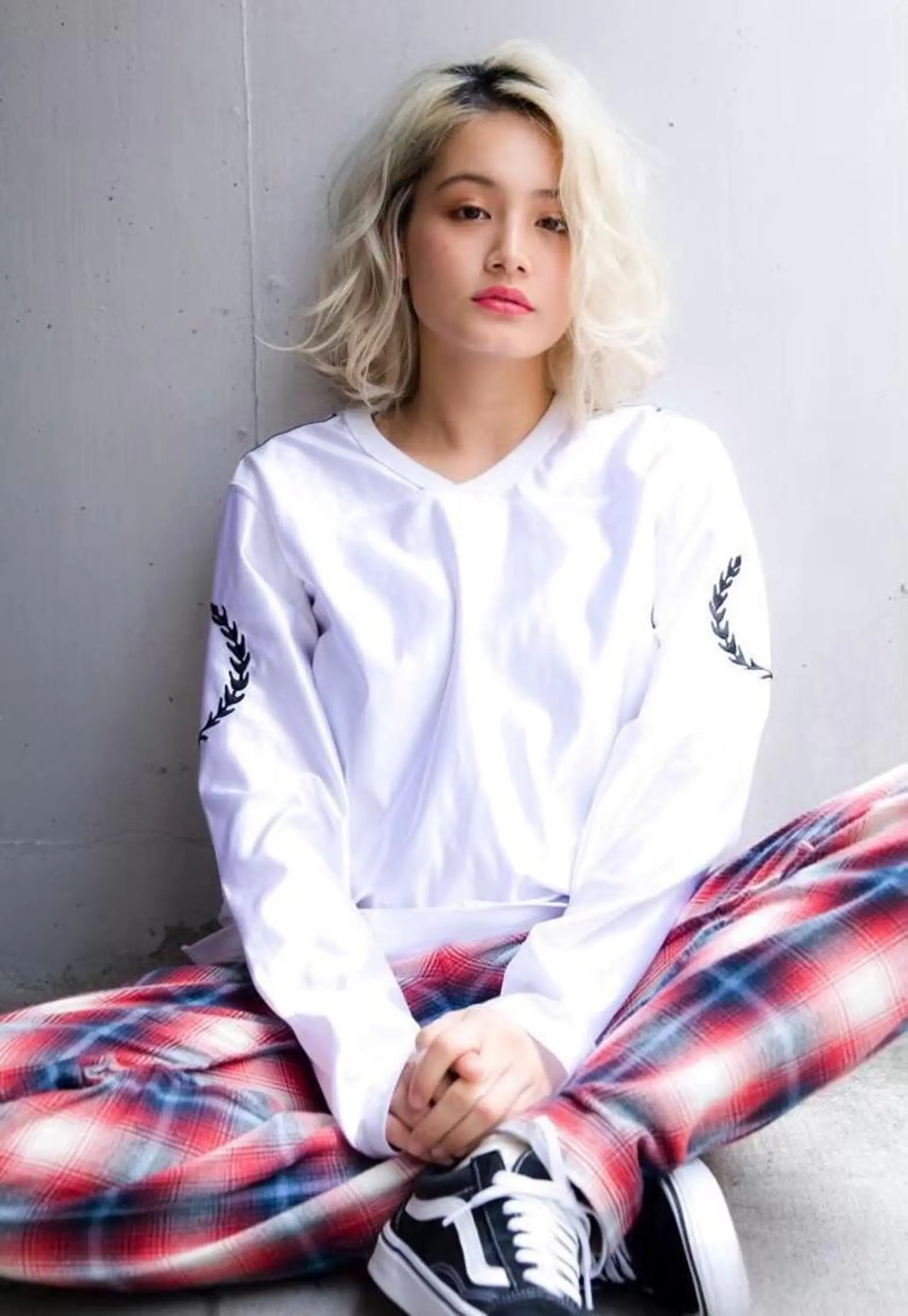 ミディアム かきあげバング カット ヘアカラー トリートメント ヘッドスパ ヘアセット 大宮/山口 竣也のヘアスタイル