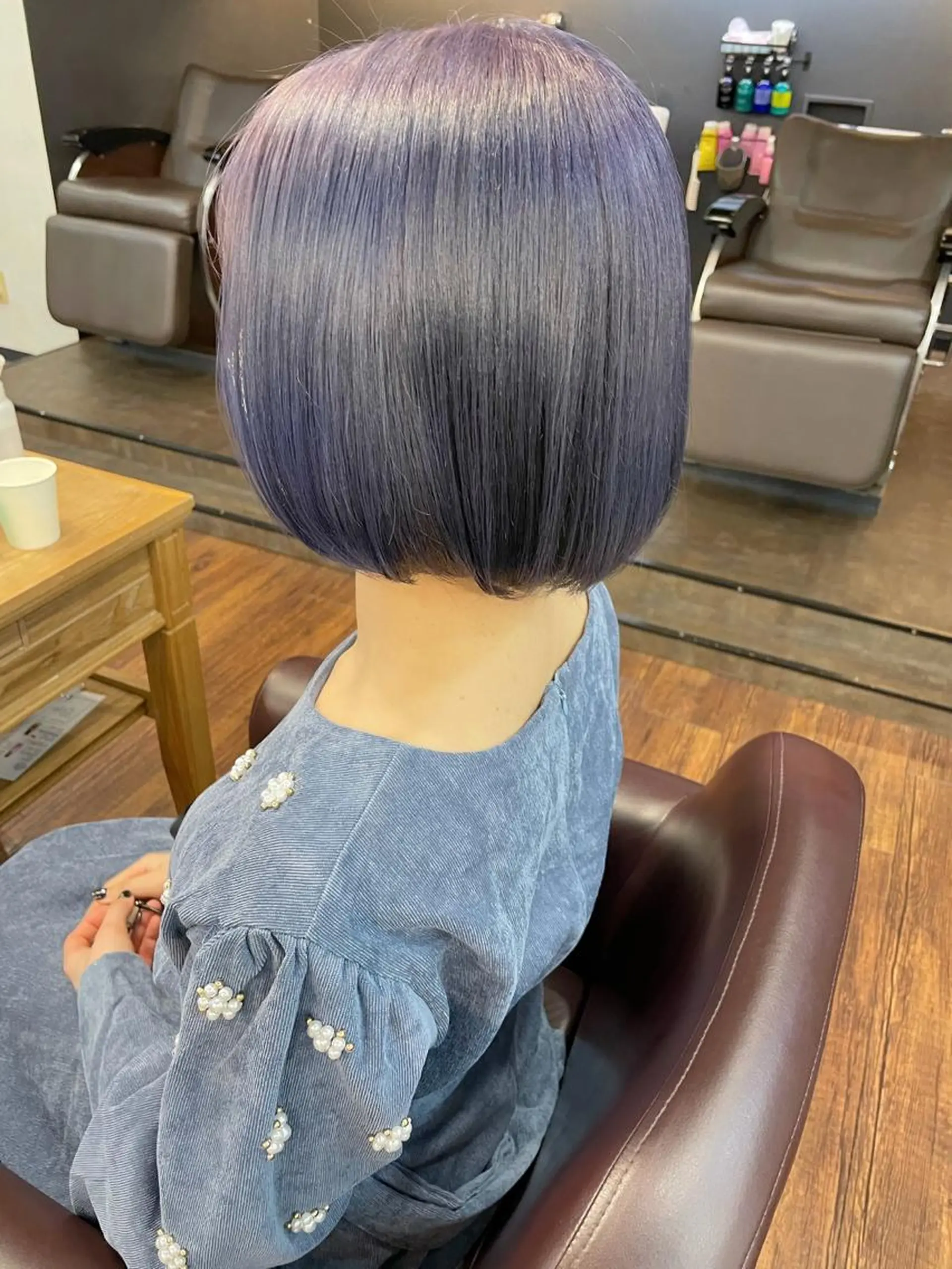 ショート レイヤーカット、 大人可愛い　中村美羅のヘアスタイル