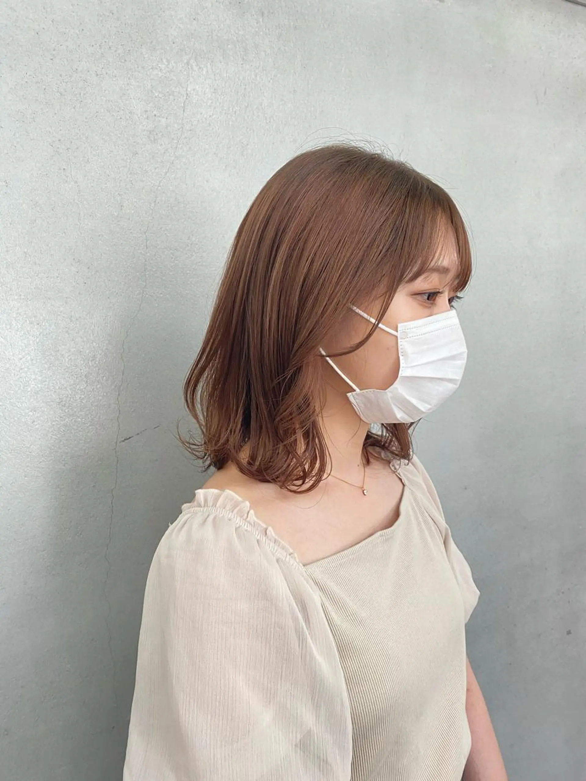 ミディアム カラー ベージュカラー とびまつ /ショート/脱白髪染のヘアスタイル