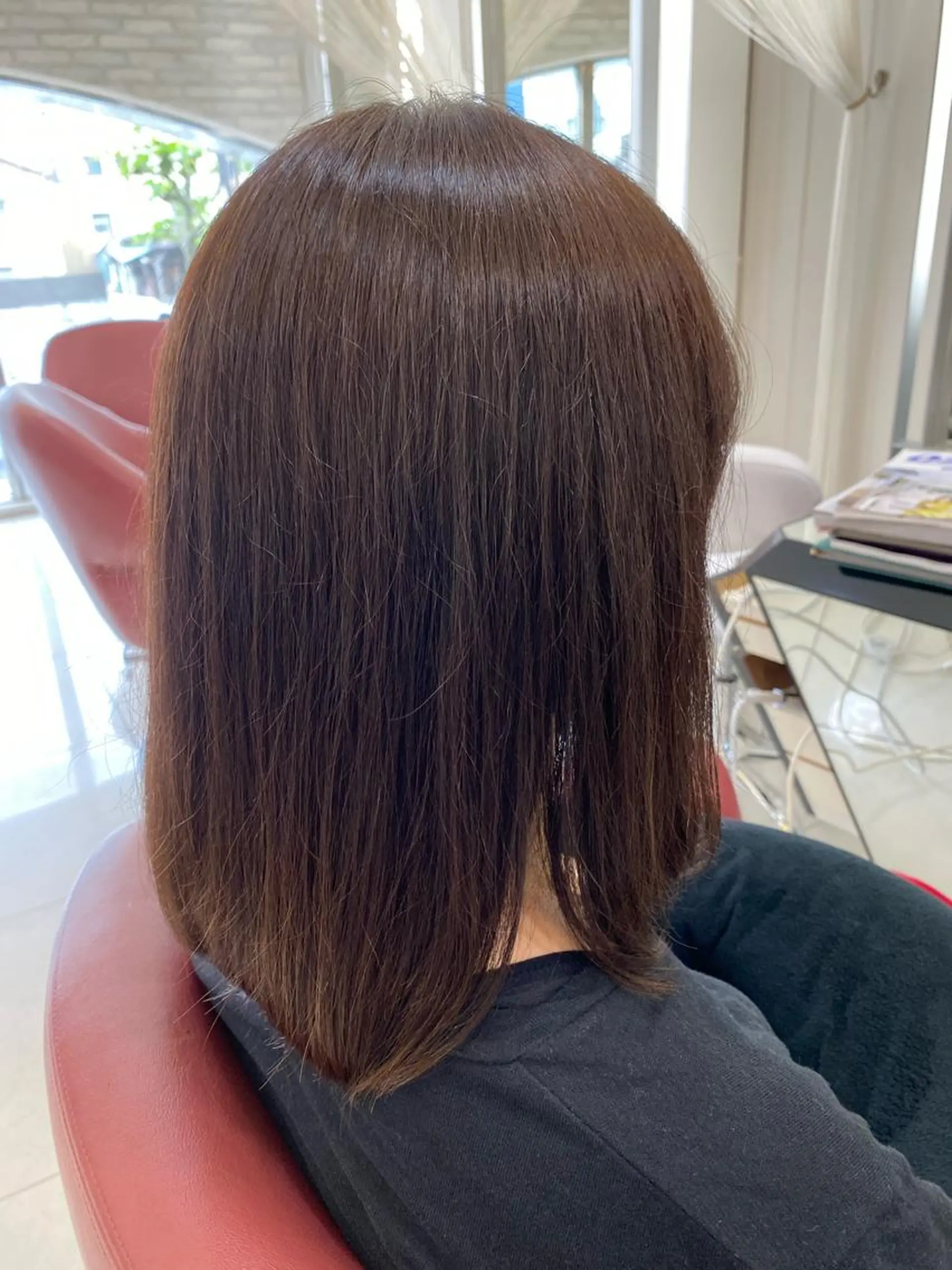 セミロング カラー 瀬川 茉衣子のヘアスタイル