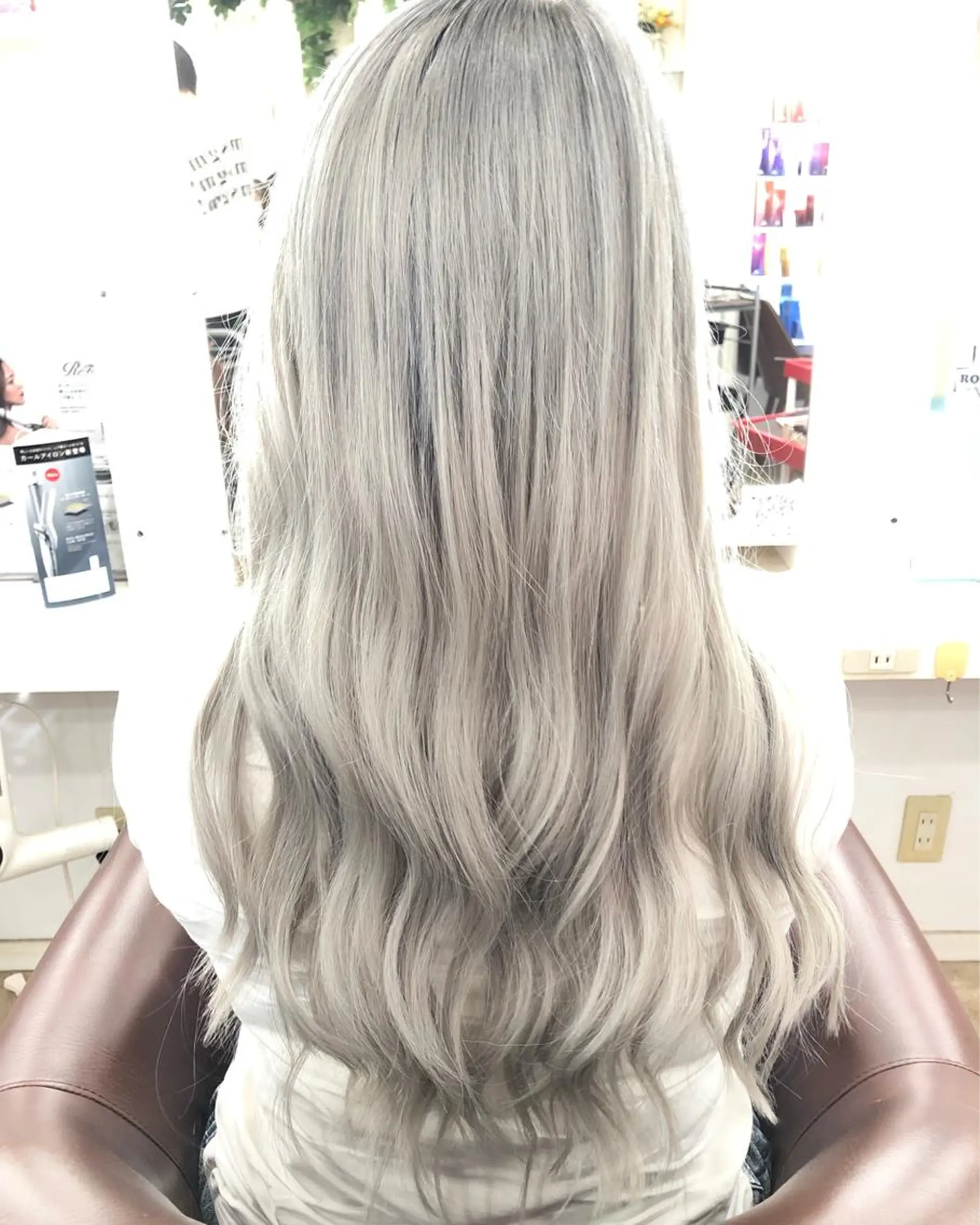 ショート カラー ヘアカラー 🐥こ ま🐥のヘアスタイル