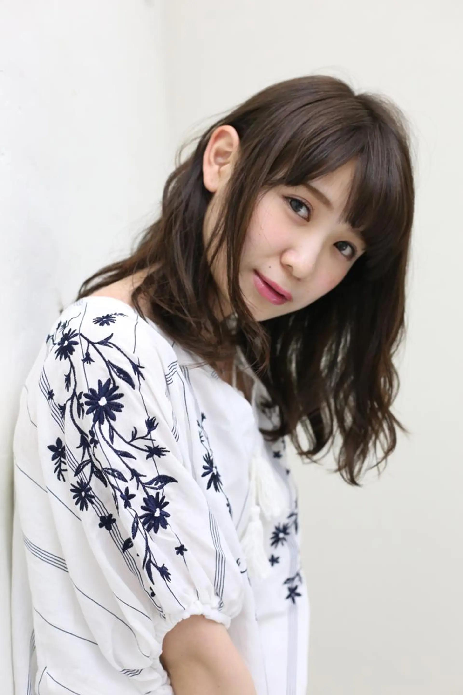 ミディアム atelier      Charmemu所属・𝕋𝕆ℙアイリスト sanaeのマツエク・マツパデザイン