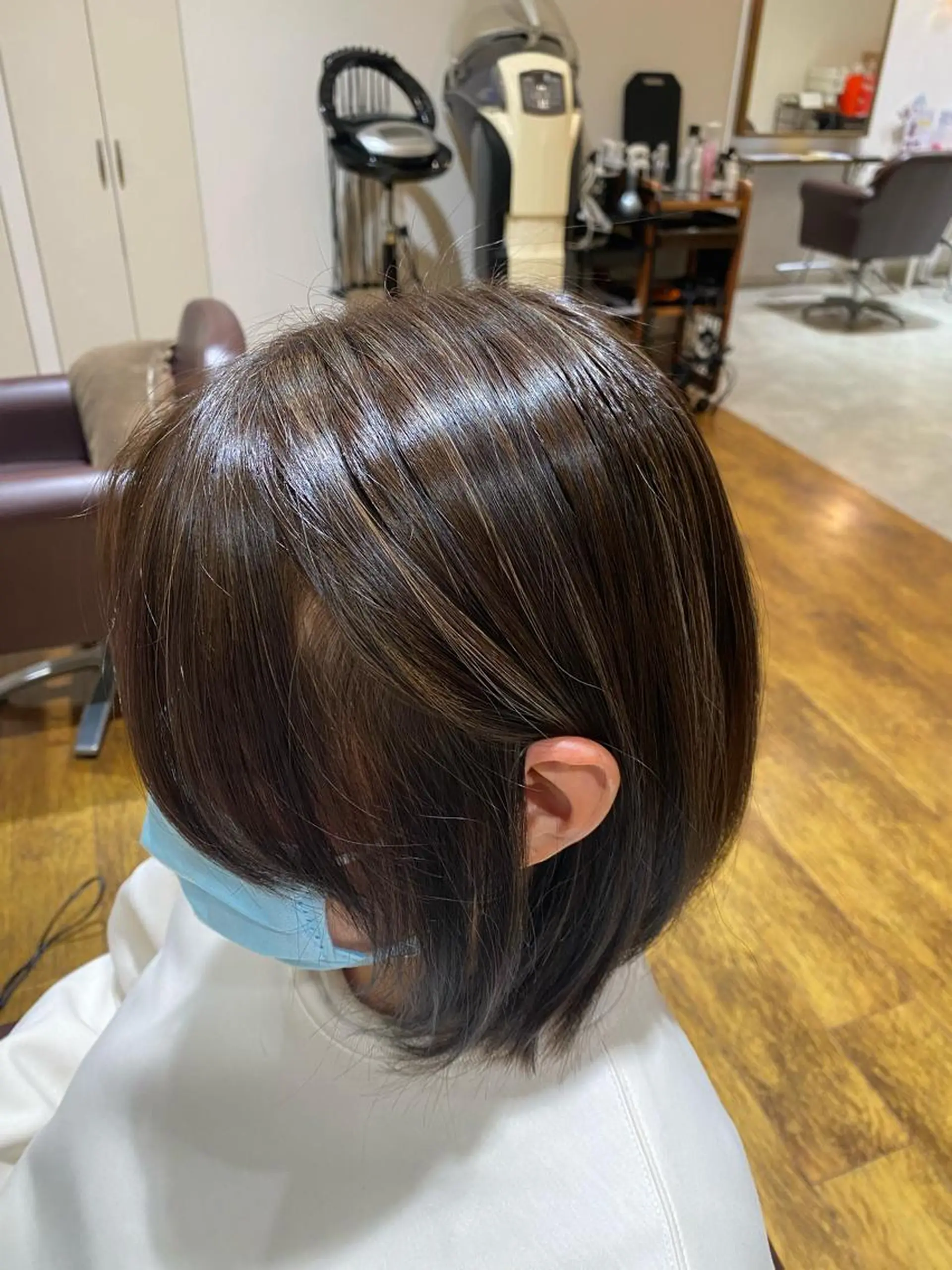 ミディアム カラー 樋口 優奈のヘアスタイル