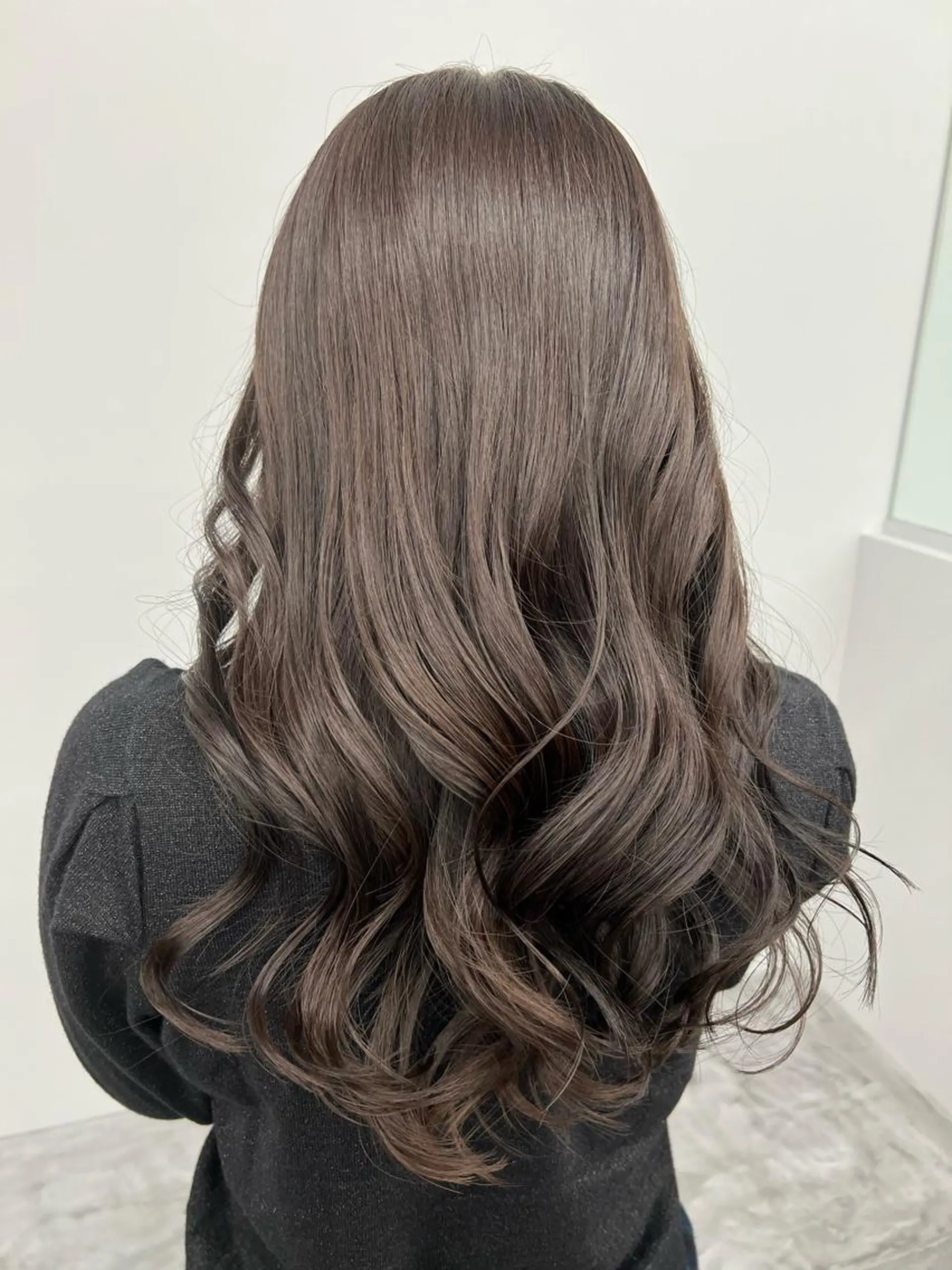 カラー MYRTLE Mifūのヘアスタイル