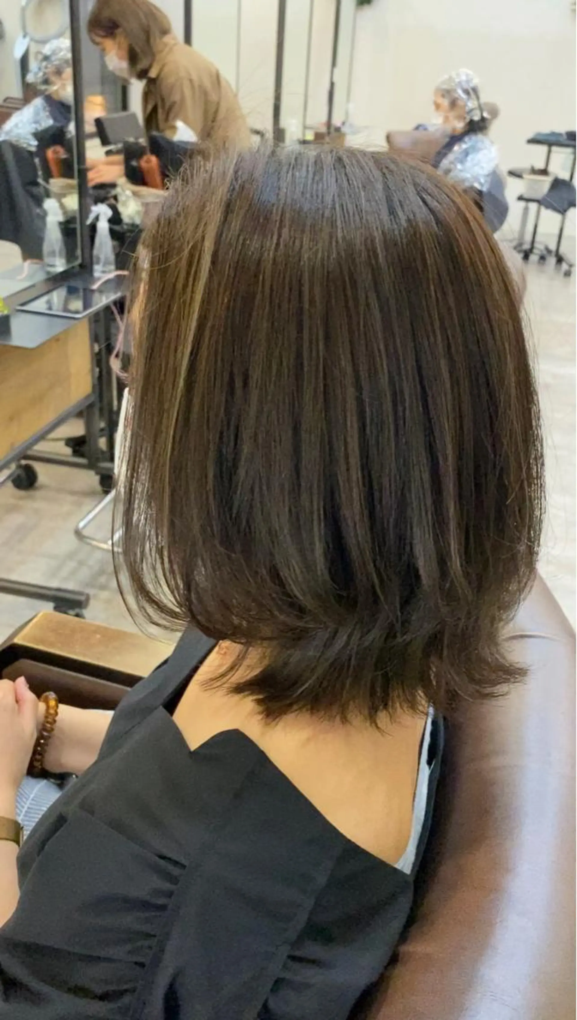 ショート カラー グレージュ ハイライトカラー ハイライト カット ヘアカラー 🟢NEGi🟣 🫧髪質改善のヘアスタイル