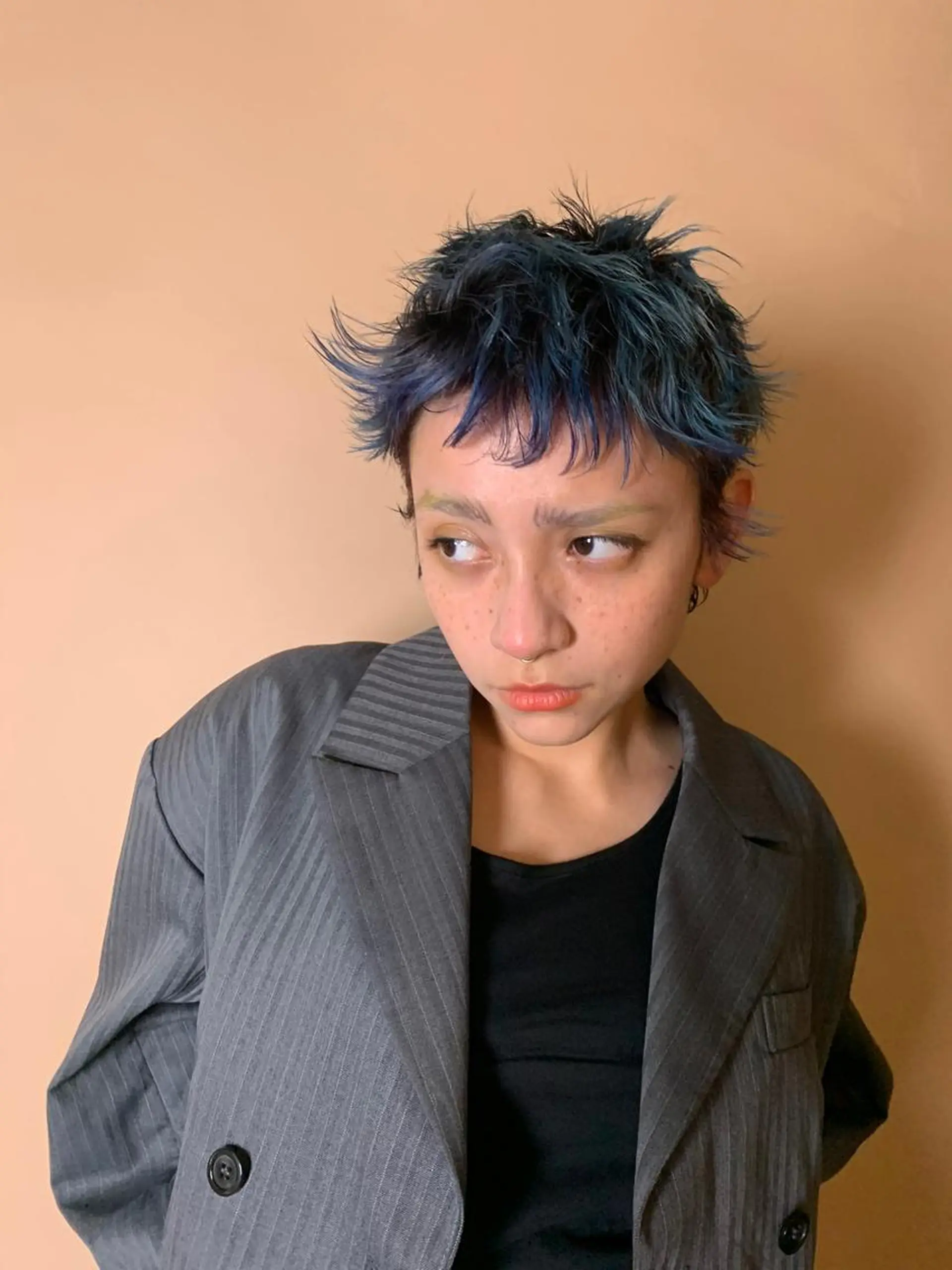 ショート カラー ヘアカラー 美髪・シールエクステ ホソタニリョウコのヘアスタイル