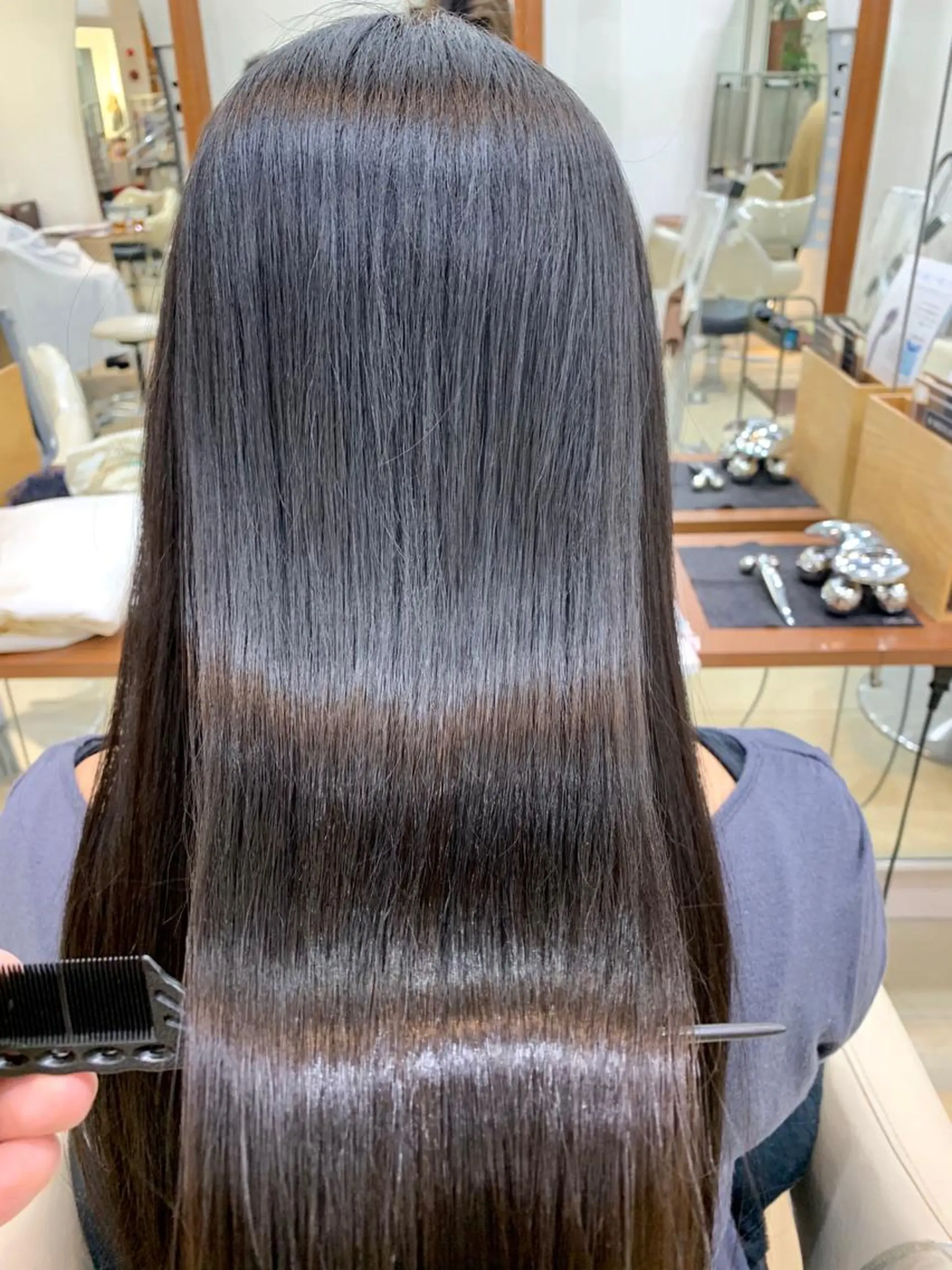 セミロング 縮毛矯正/髪質改善 /韓国風　山川春輝のヘアスタイル