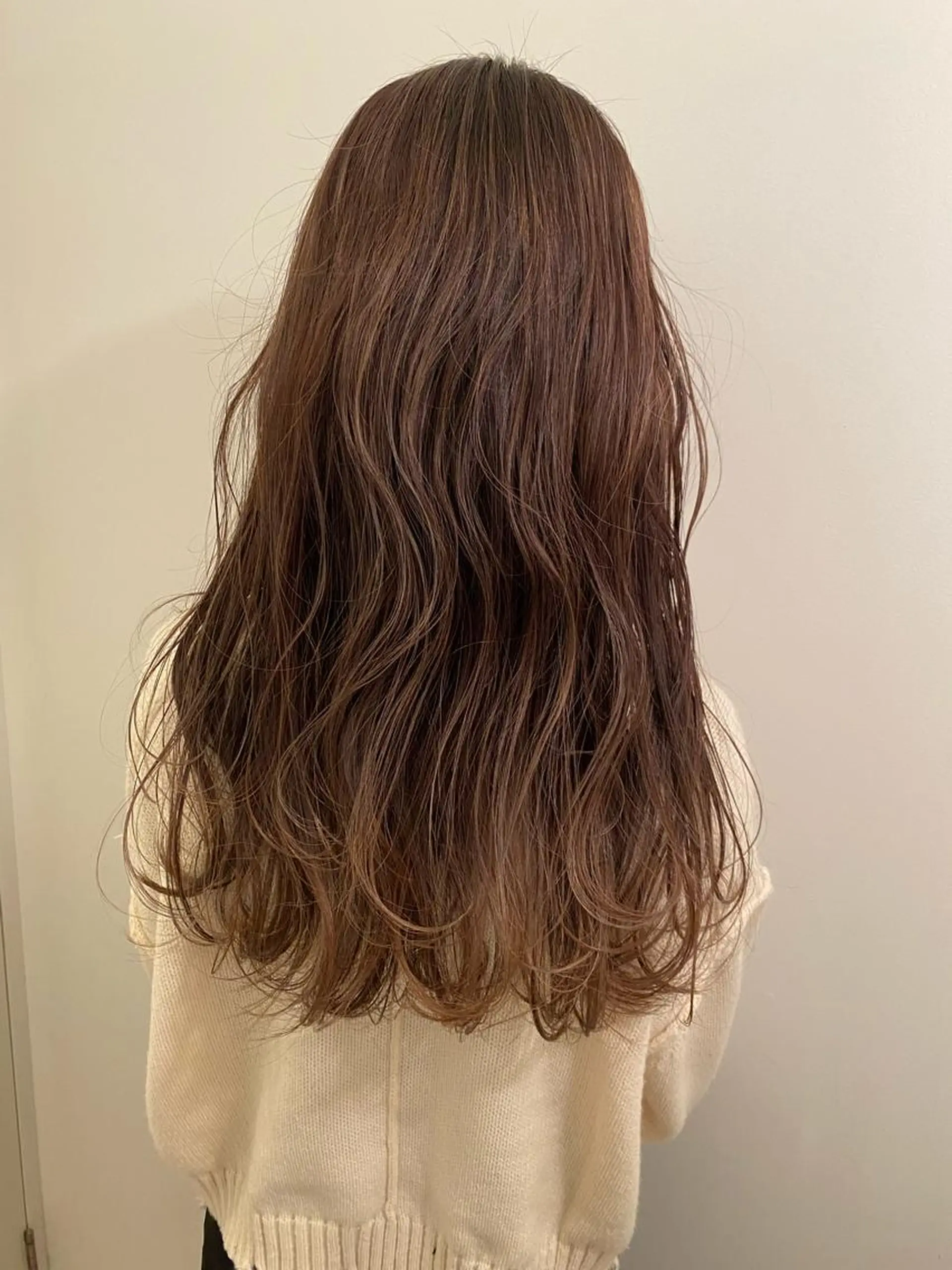 ロング カラー ハイライトカラー ハイライト Manaka🟤 今泉　Musiiikのヘアスタイル