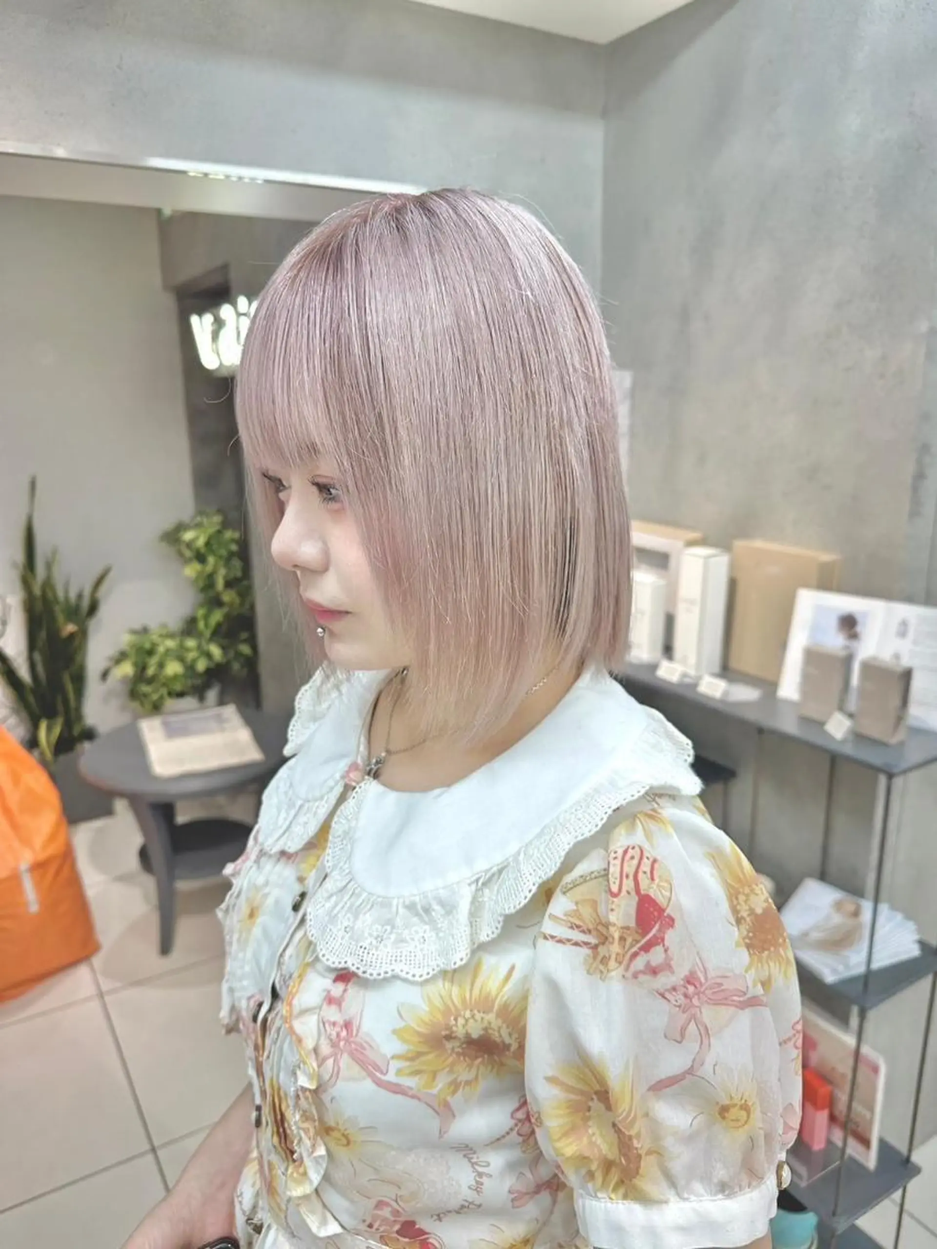 ショート 絶対可愛い暖色カラー 🌷うる艶✨山下七海のヘアスタイル