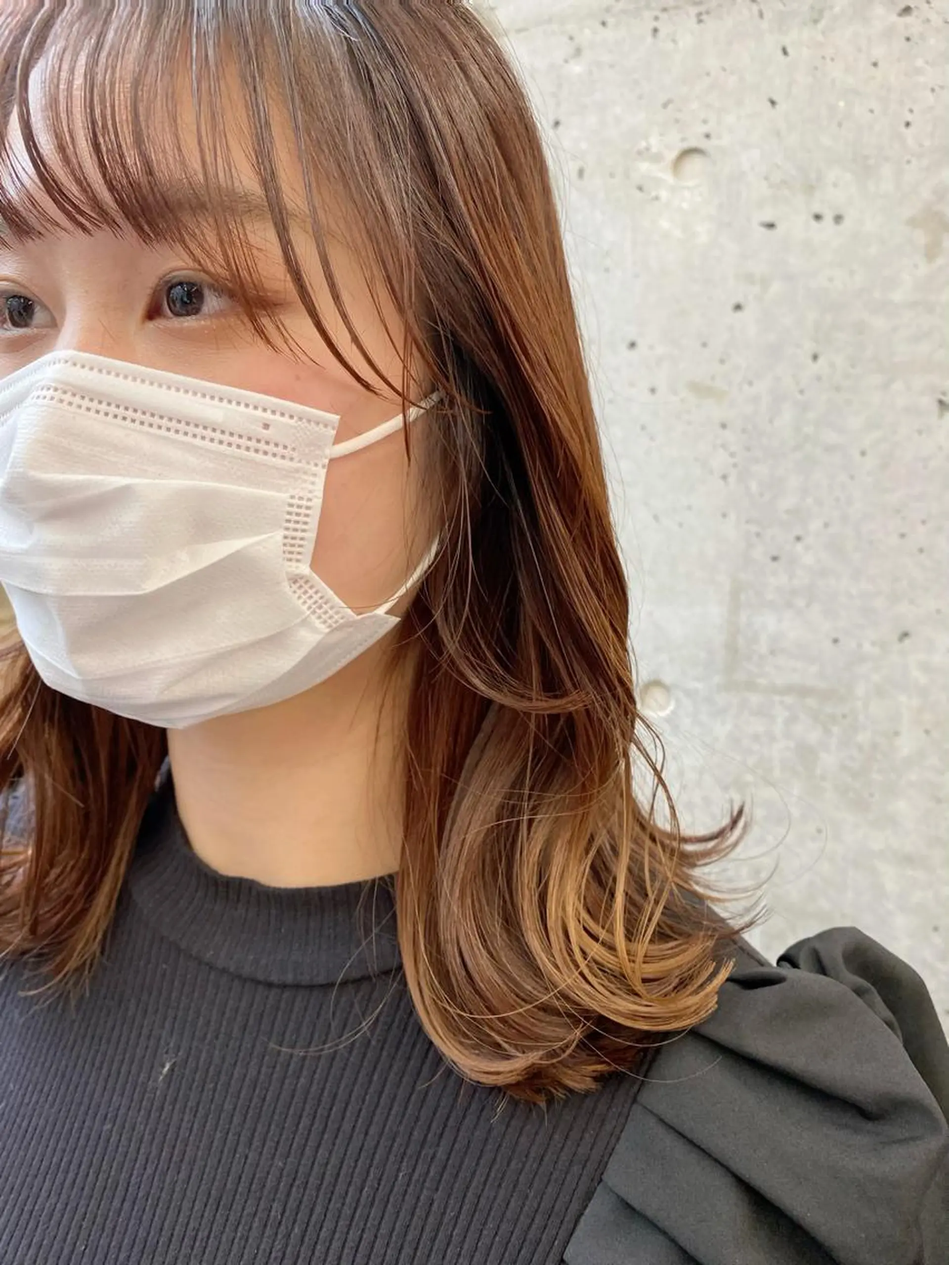 ミディアム カラー 三浦 望のヘアスタイル