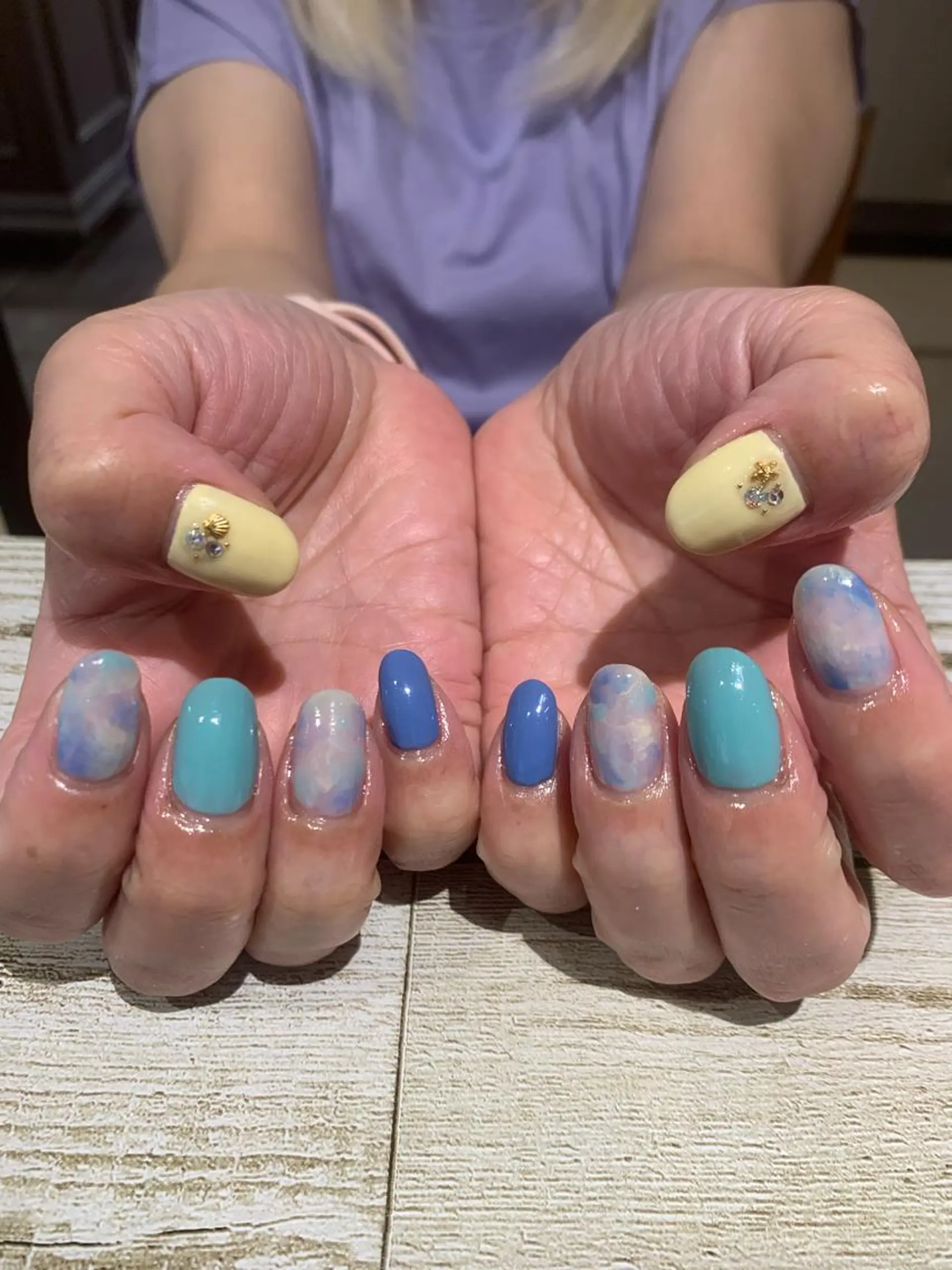 ネイル l my me mine所属・Imyme mine Rioのネイルデザイン