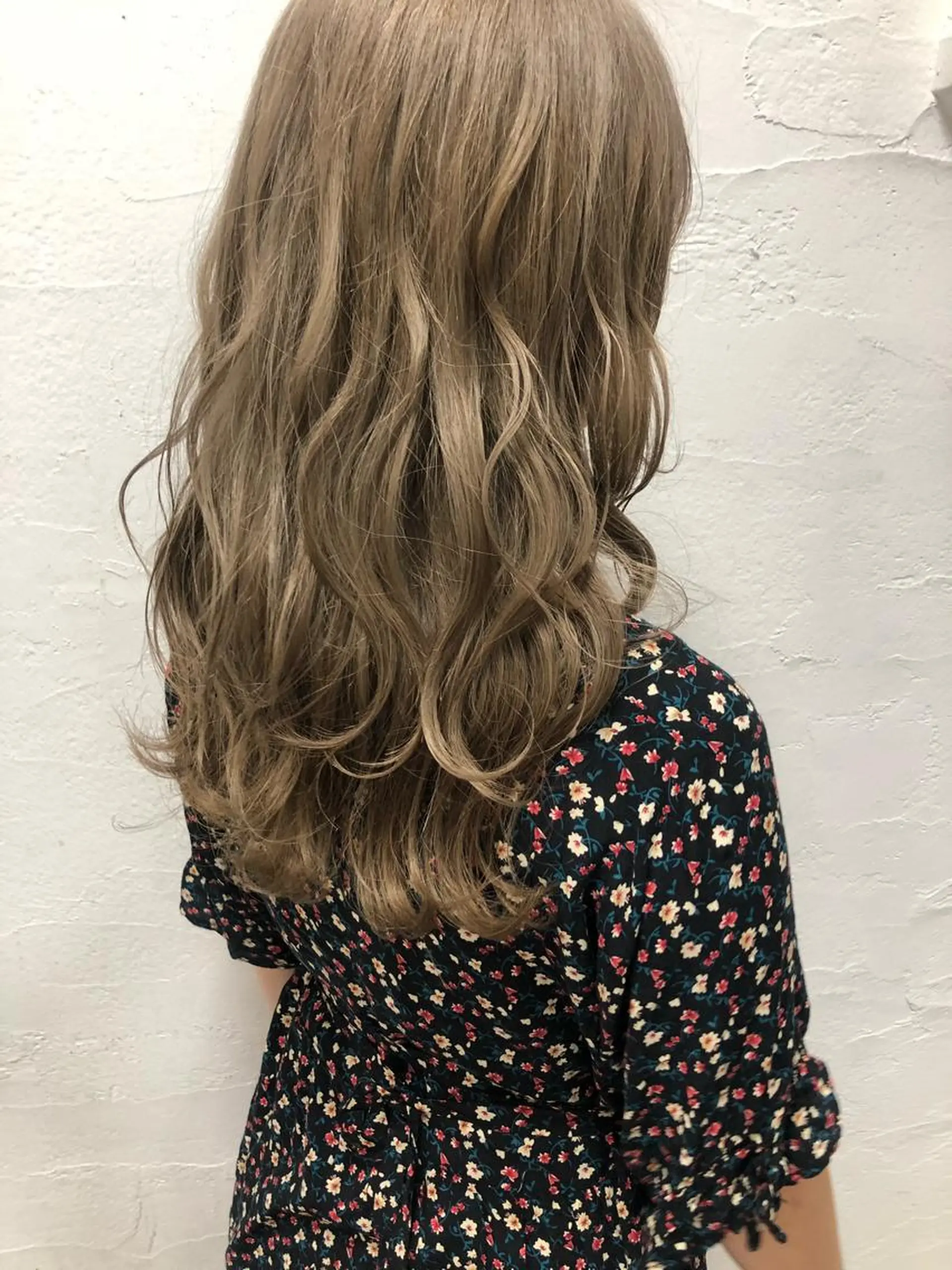 ロング カラー SALOWIN恵比寿所属・ヘッドスパで脳を 整える✨chacoのヘアスタイル