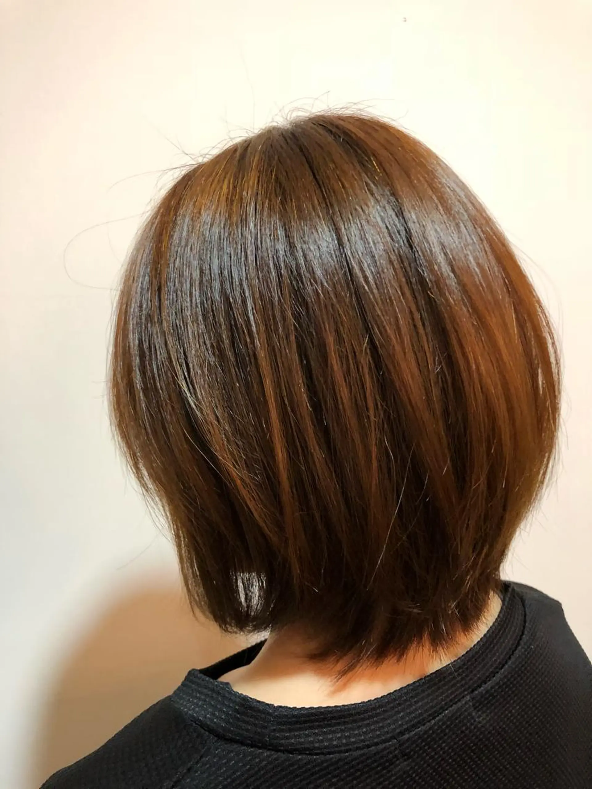 ショート ボブレイヤー ボブ レイヤーカット 三好 美里のヘアスタイル