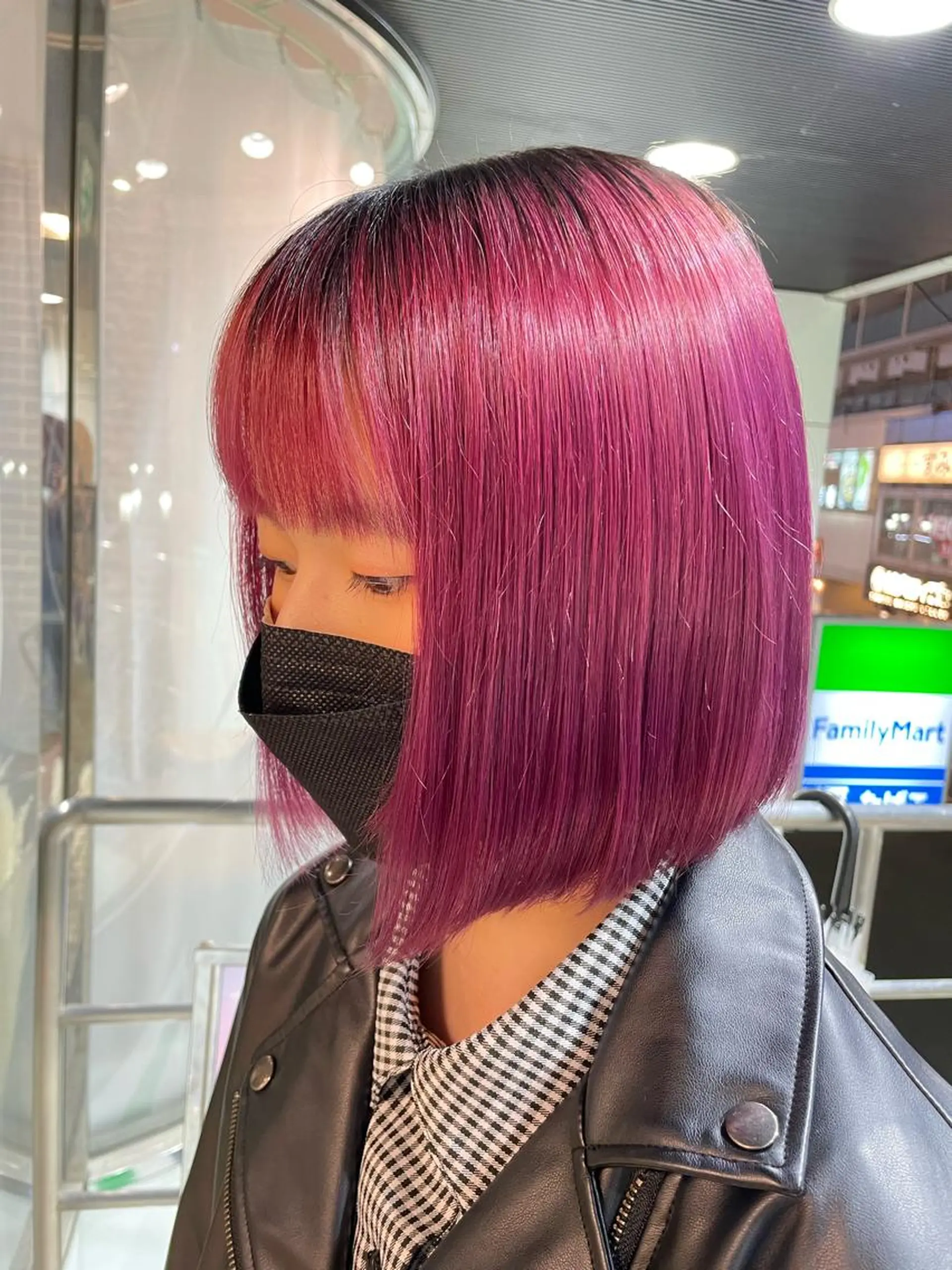 ミディアム カラー ブリーチ ピンクカラー カット トリートメント aya/小顔レイヤー /柔らかカラーのヘアスタイル