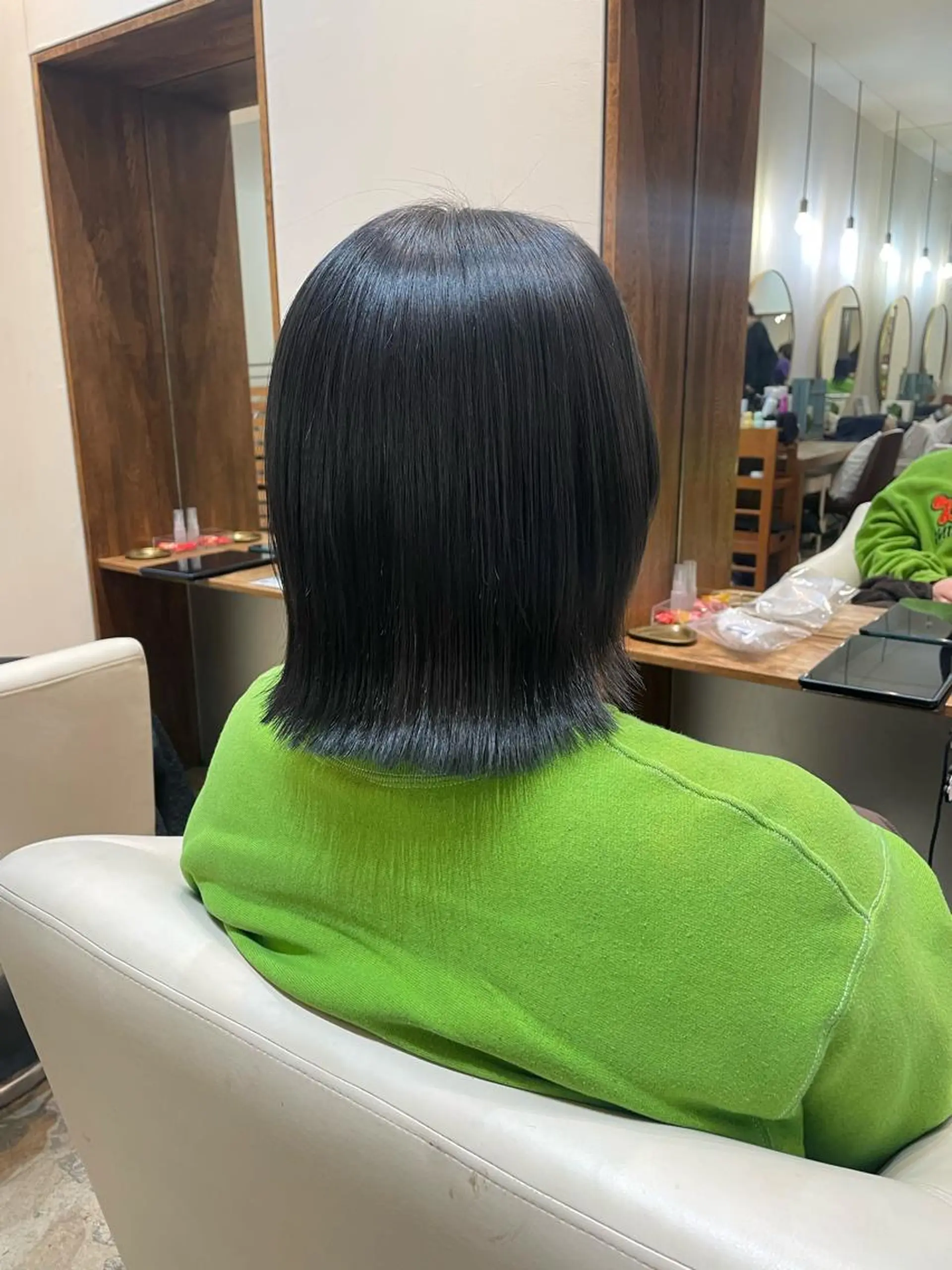 ショート カラー ヘアカラー トリートメント 【完全個室】髪質改善 暖色カラー/山崎唯奈のヘアスタイル