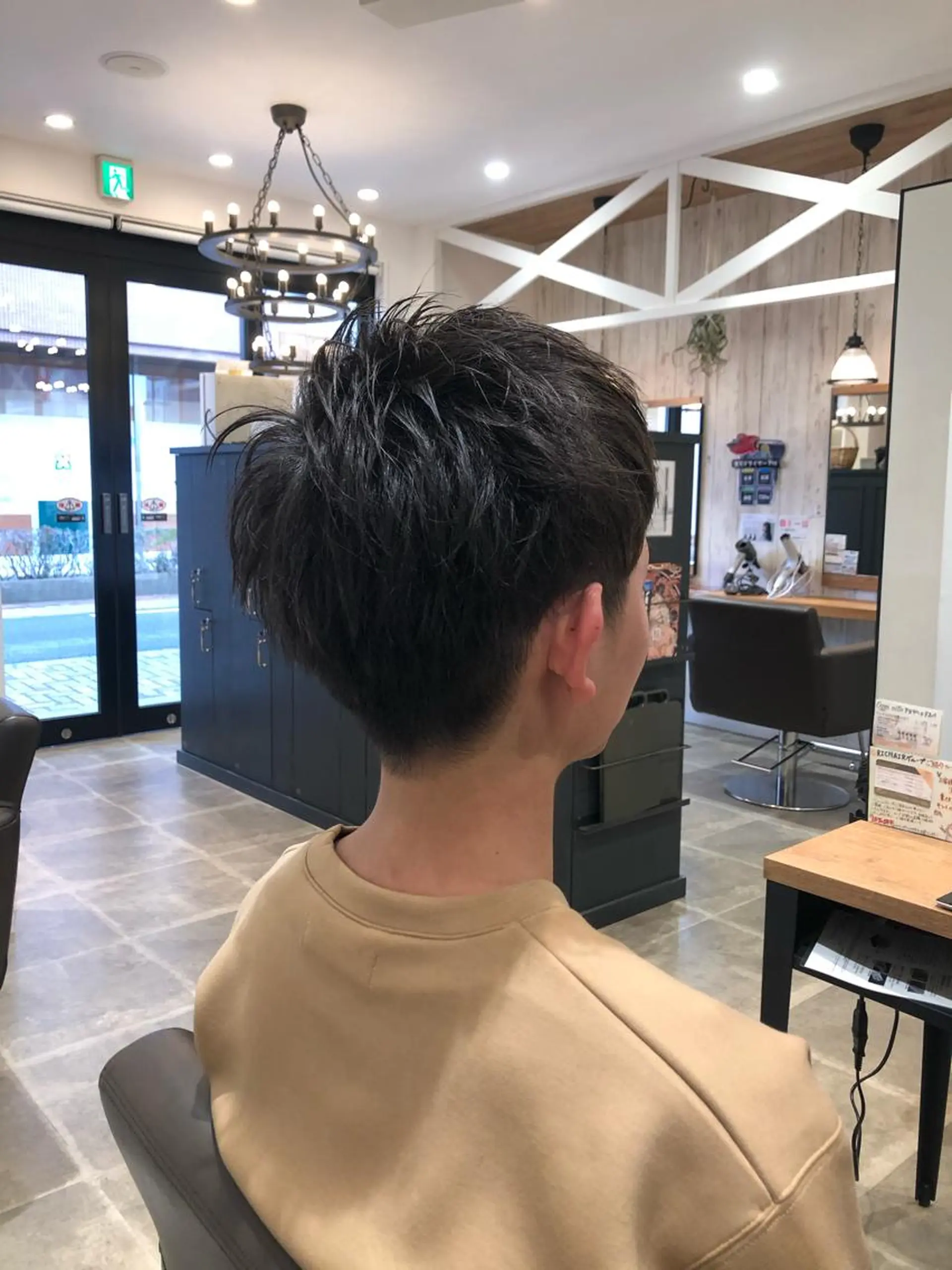 ショート メンズ 鈴村 大介のヘアスタイル