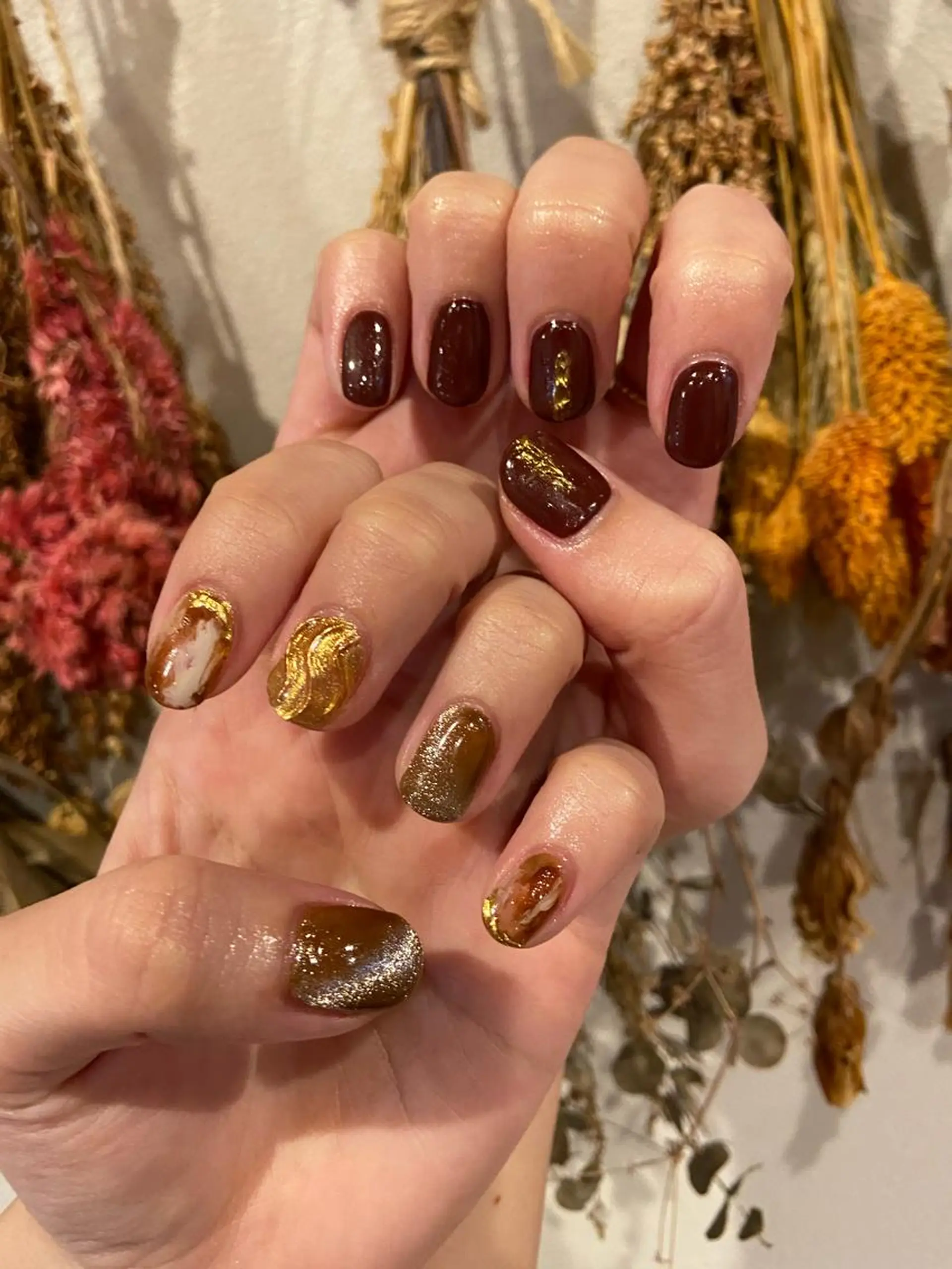 ネイル アートネイル ミラーネイル ニュアンスネイル ワンカラーネイル 冬ネイル . unffのネイルデザイン