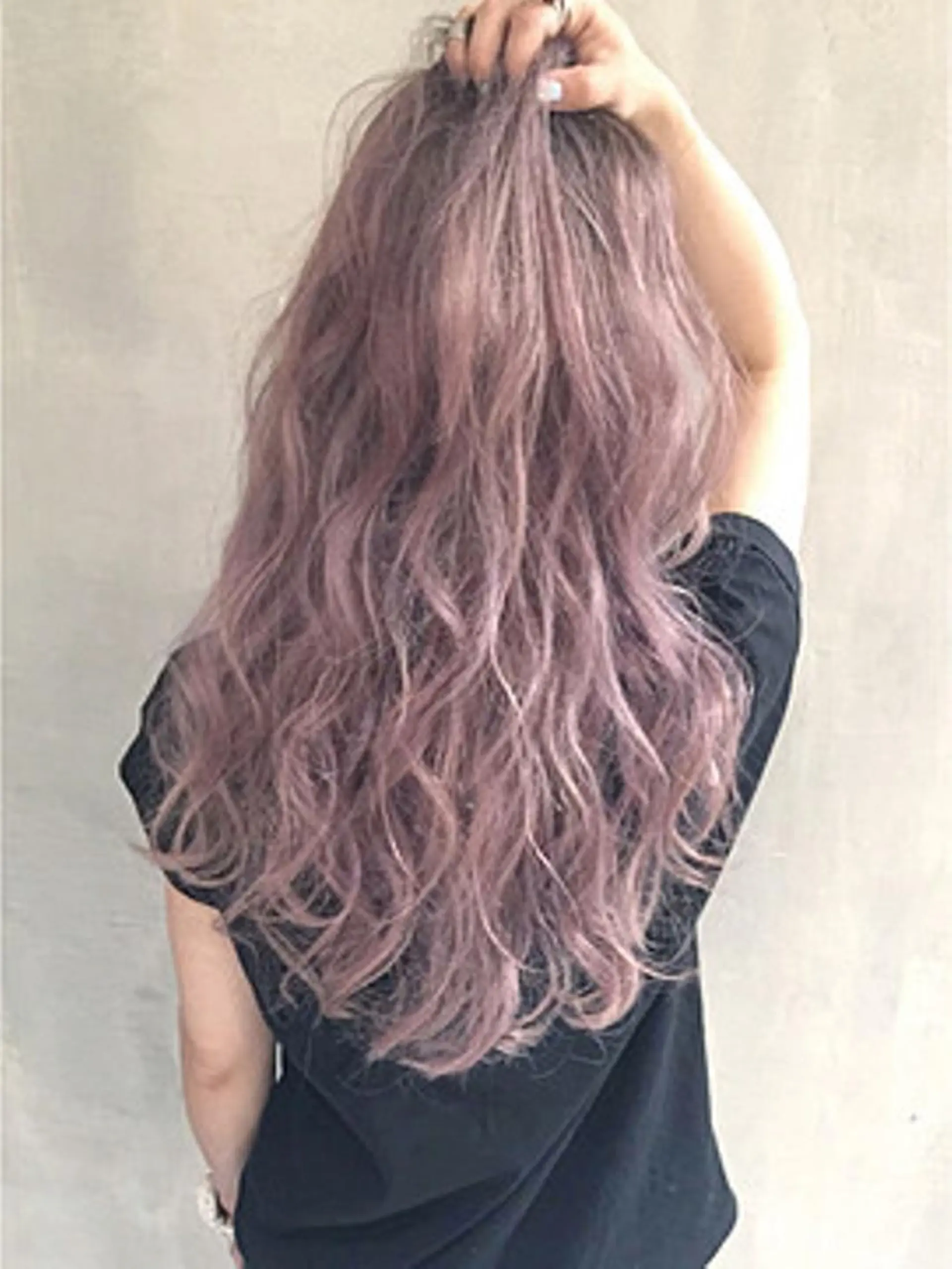 カラー ヘアカラー トリートメント セラ町田店所属・へんみ みかのヘアスタイル