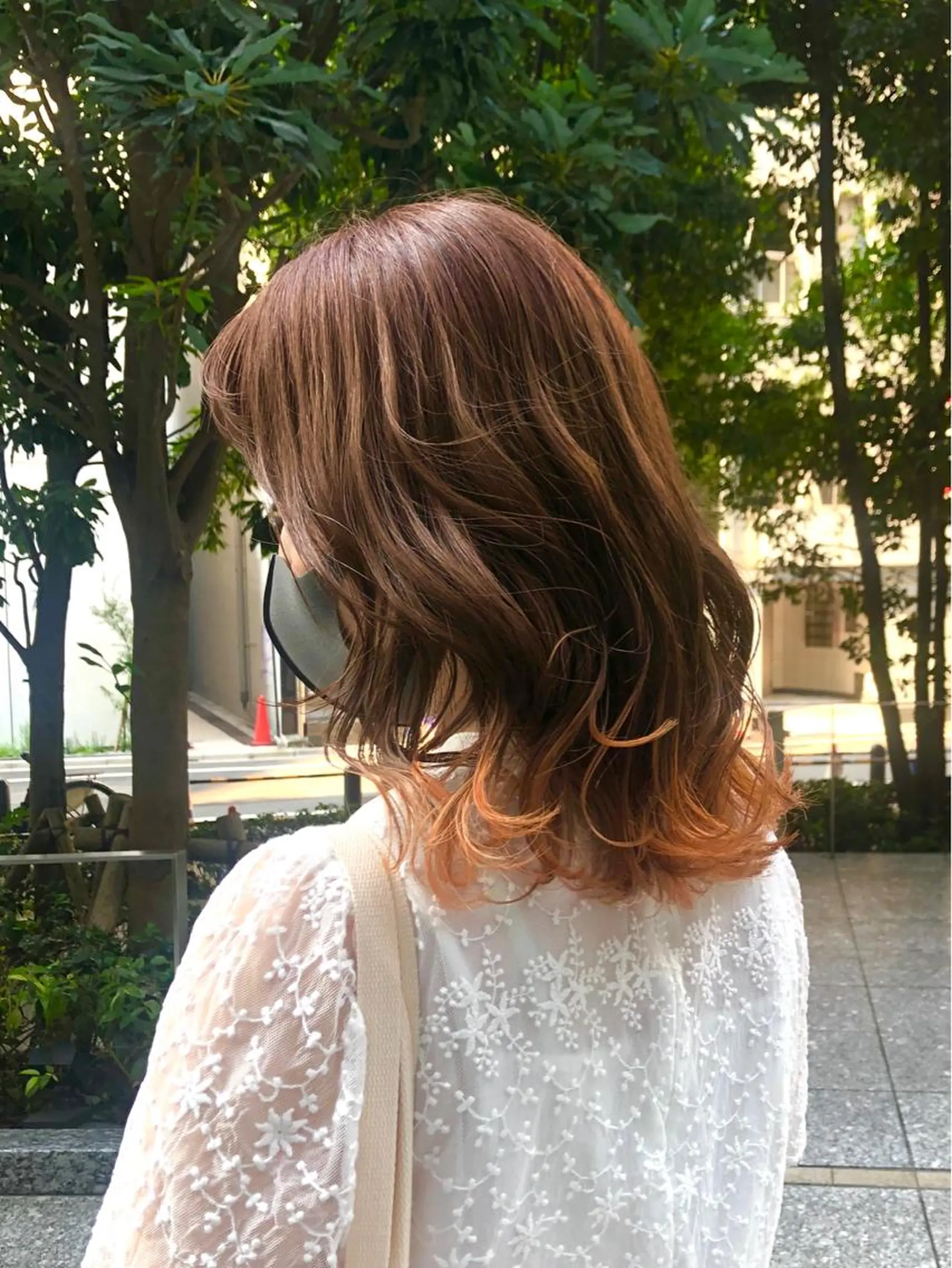 ミディアム カラー アディクシーカラー 透明感カラー イルミナカラー 韓国レイヤーカット要 暗透カラー📓吉祥寺のヘアスタイル