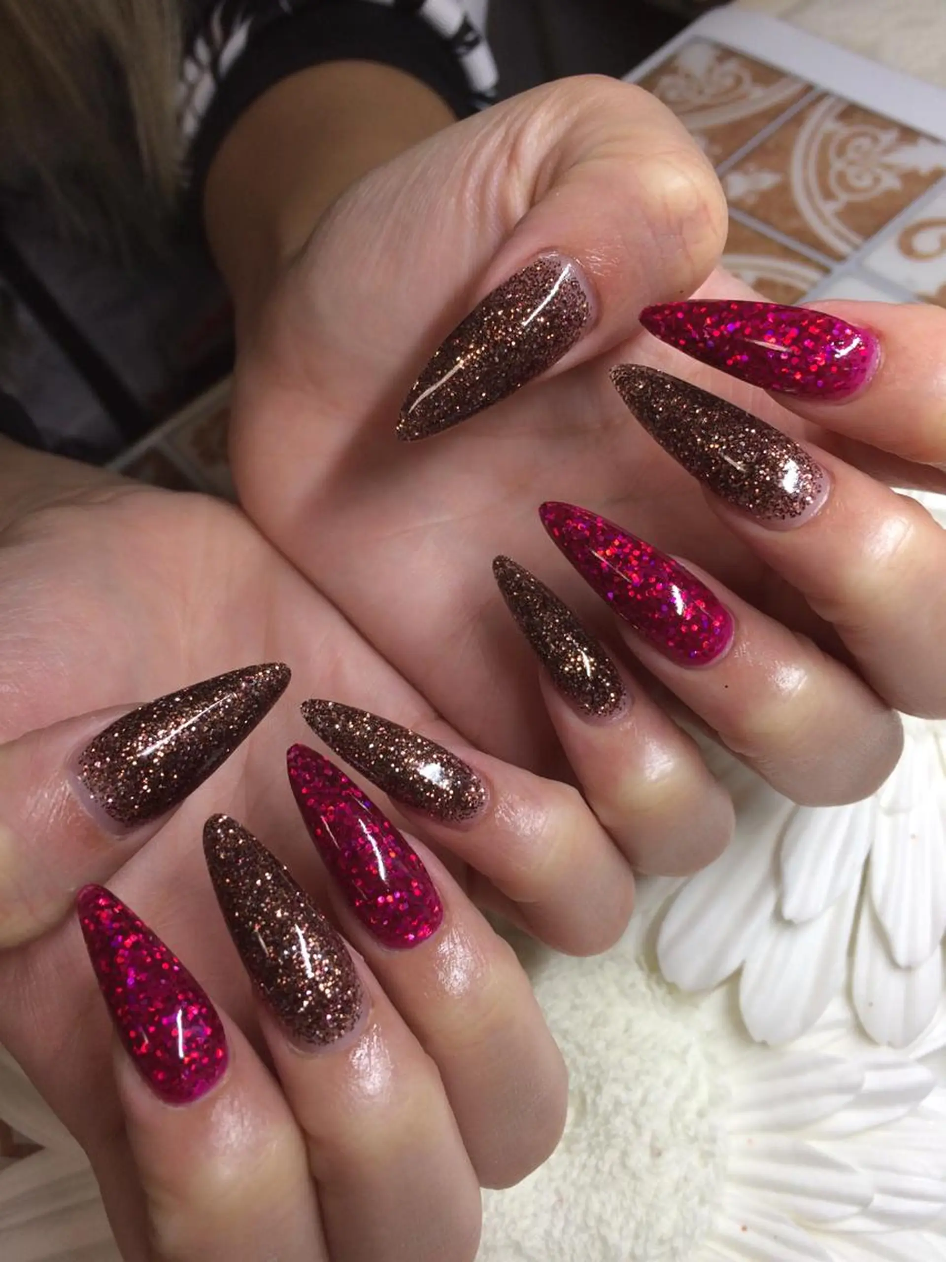 ネイル ホログラムネイル ラメ(グリッター) ハンドネイル Nailsalon E's cafeのネイルデザイン