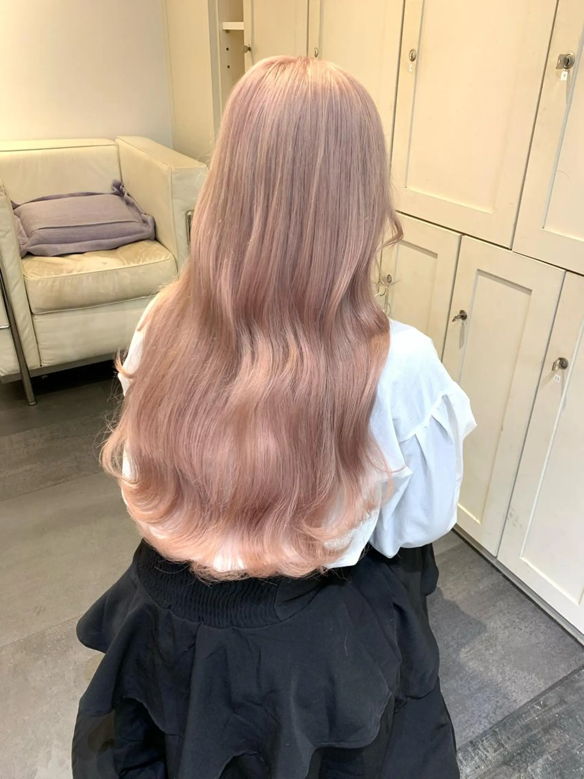 カラー ブリーチ 伊藤 りいなのヘアスタイル