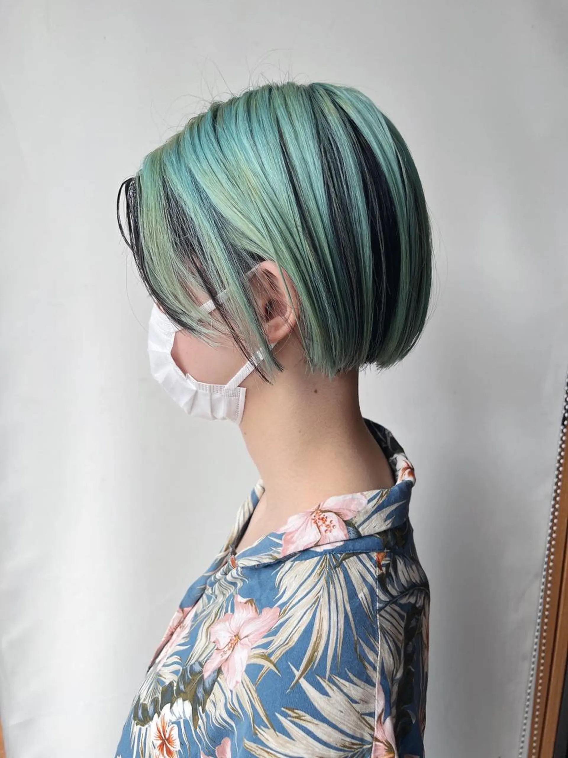 ショート morio from london所属・松岡彩華 ボブ /グレージュのヘアスタイル