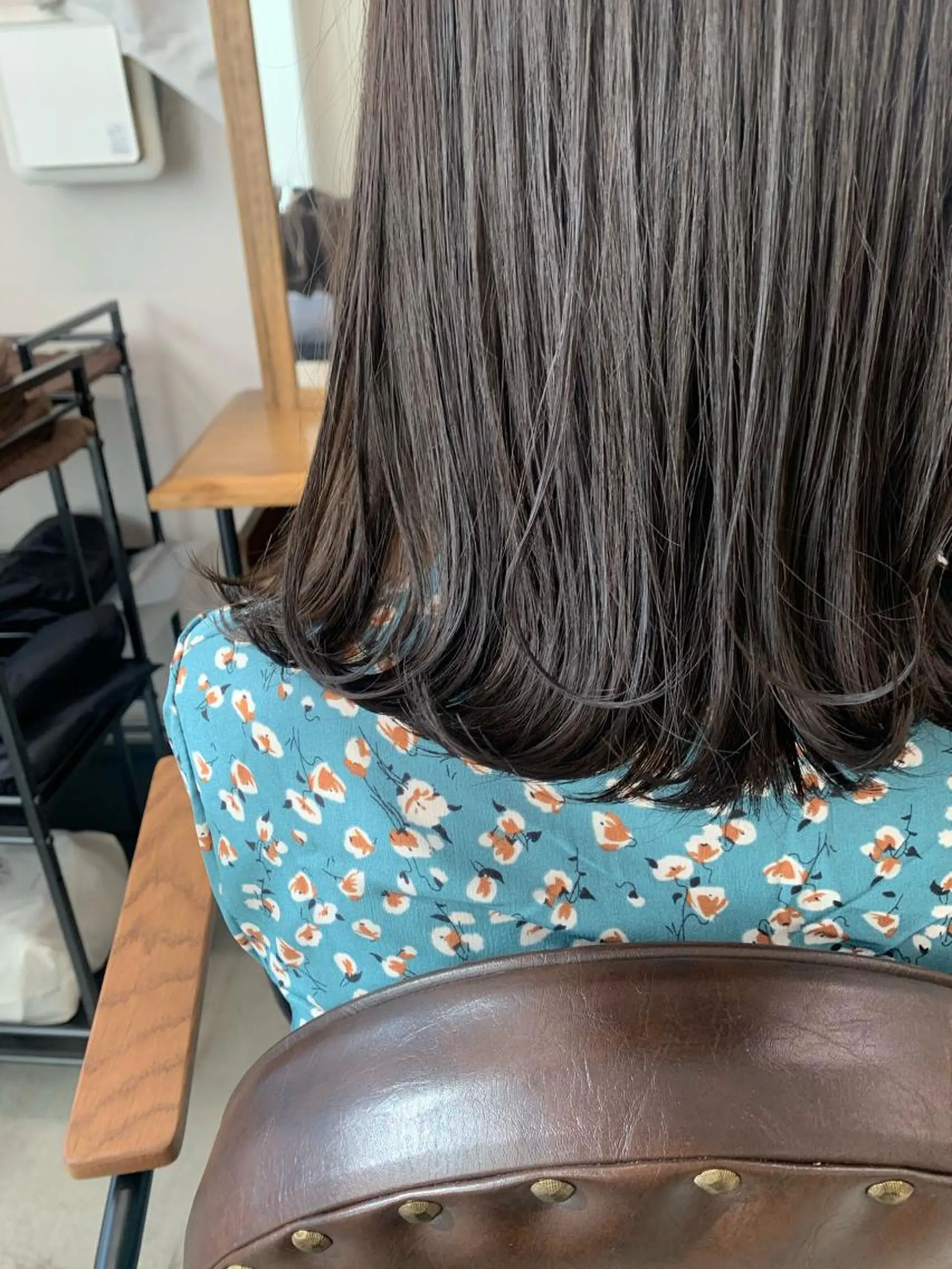 ミディアム カット misch by urban所属・名駅🦢大人艶カラー 🪽カミヤアカネのヘアスタイル