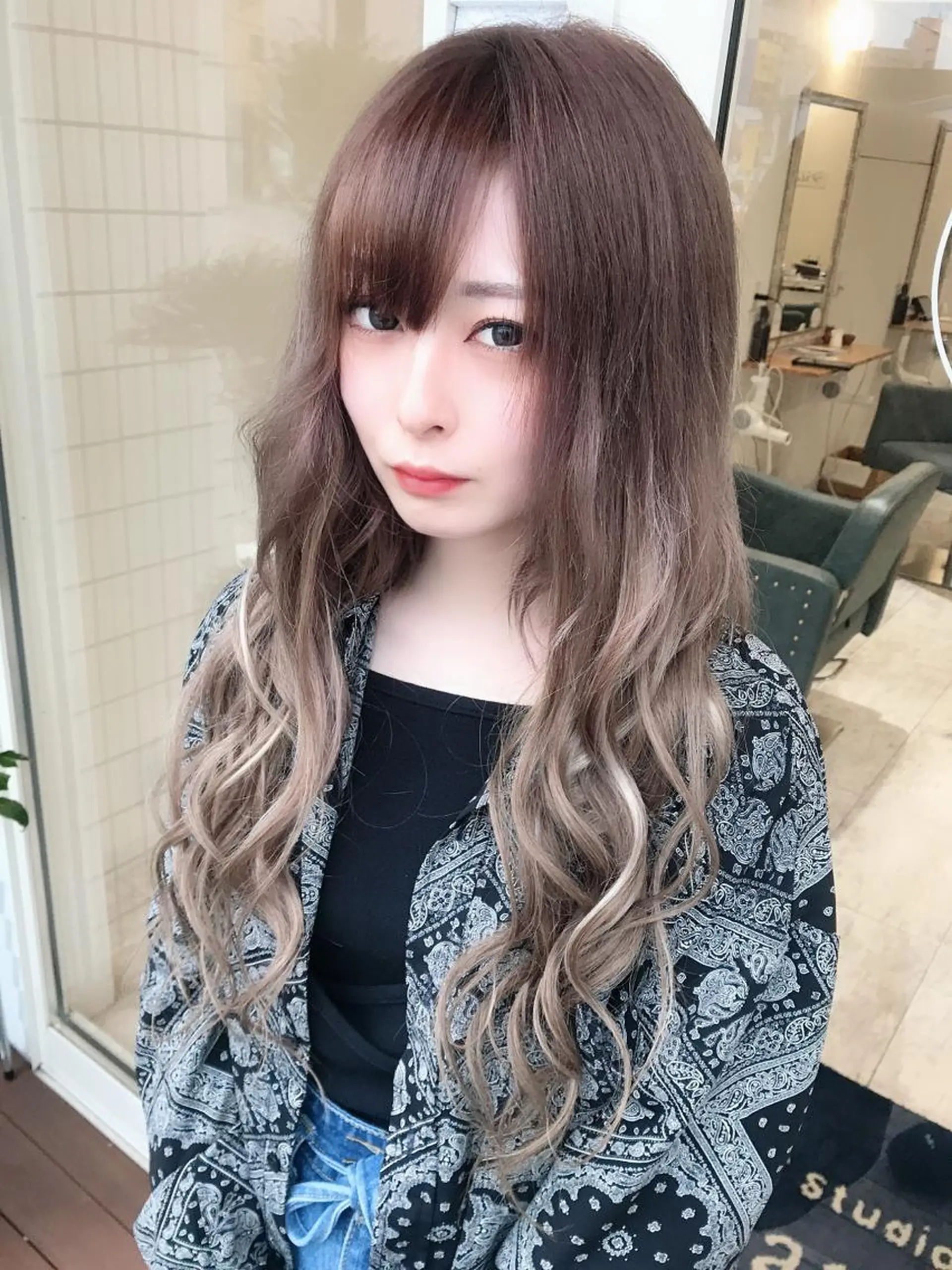 ロング エクステ マテリアル 中央駅店のヘアスタイル