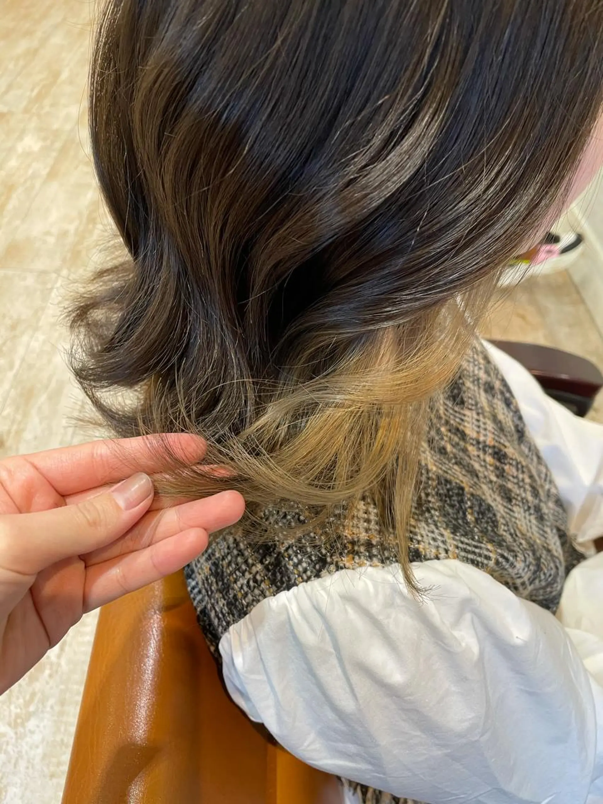 セミロング カラー ブリーチ Agu hair verse所属・小顔/似合わせカット 杉山莉菜のヘアスタイル