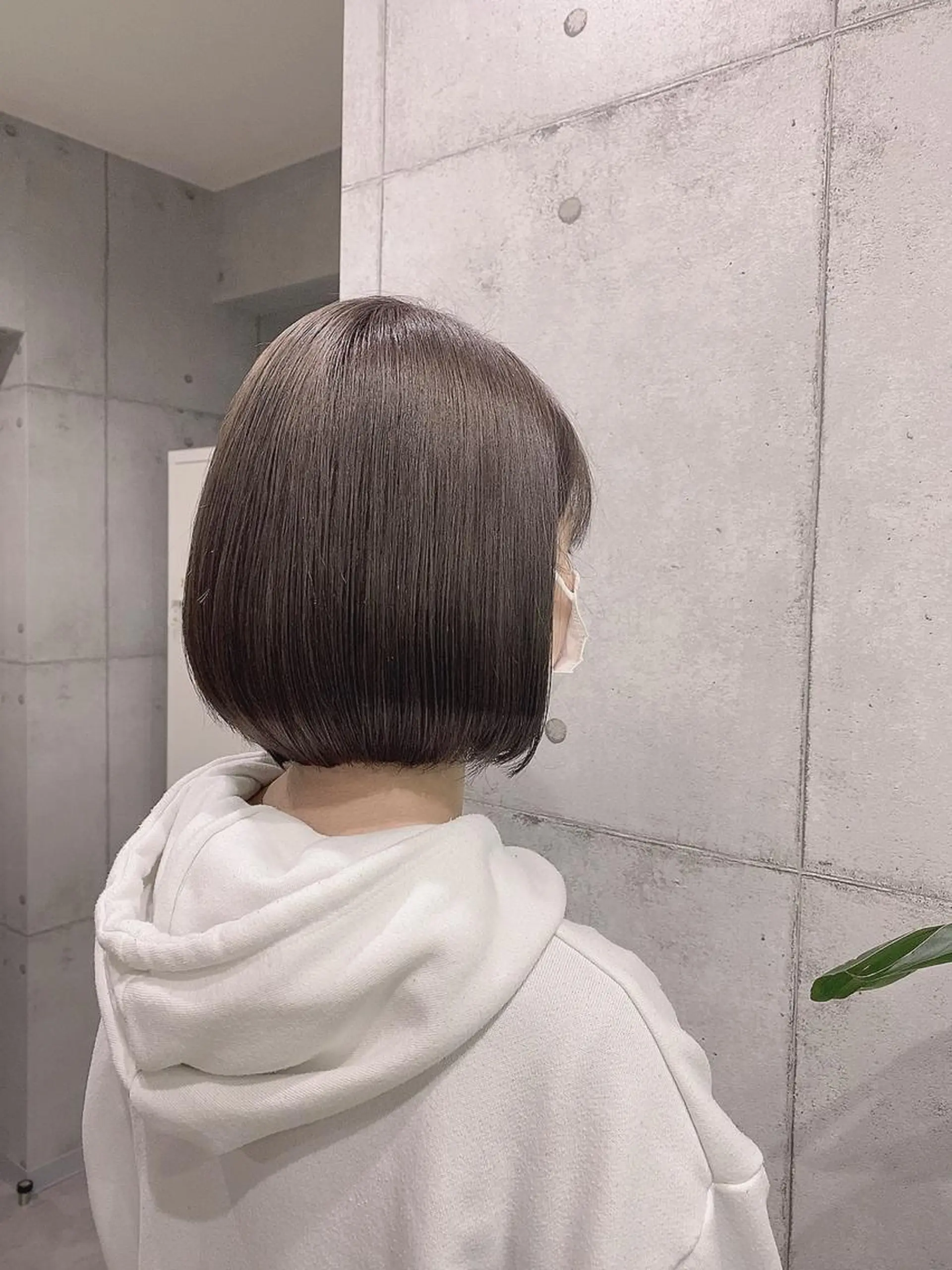 ショート カラー newi赤羽 HINATAのヘアスタイル