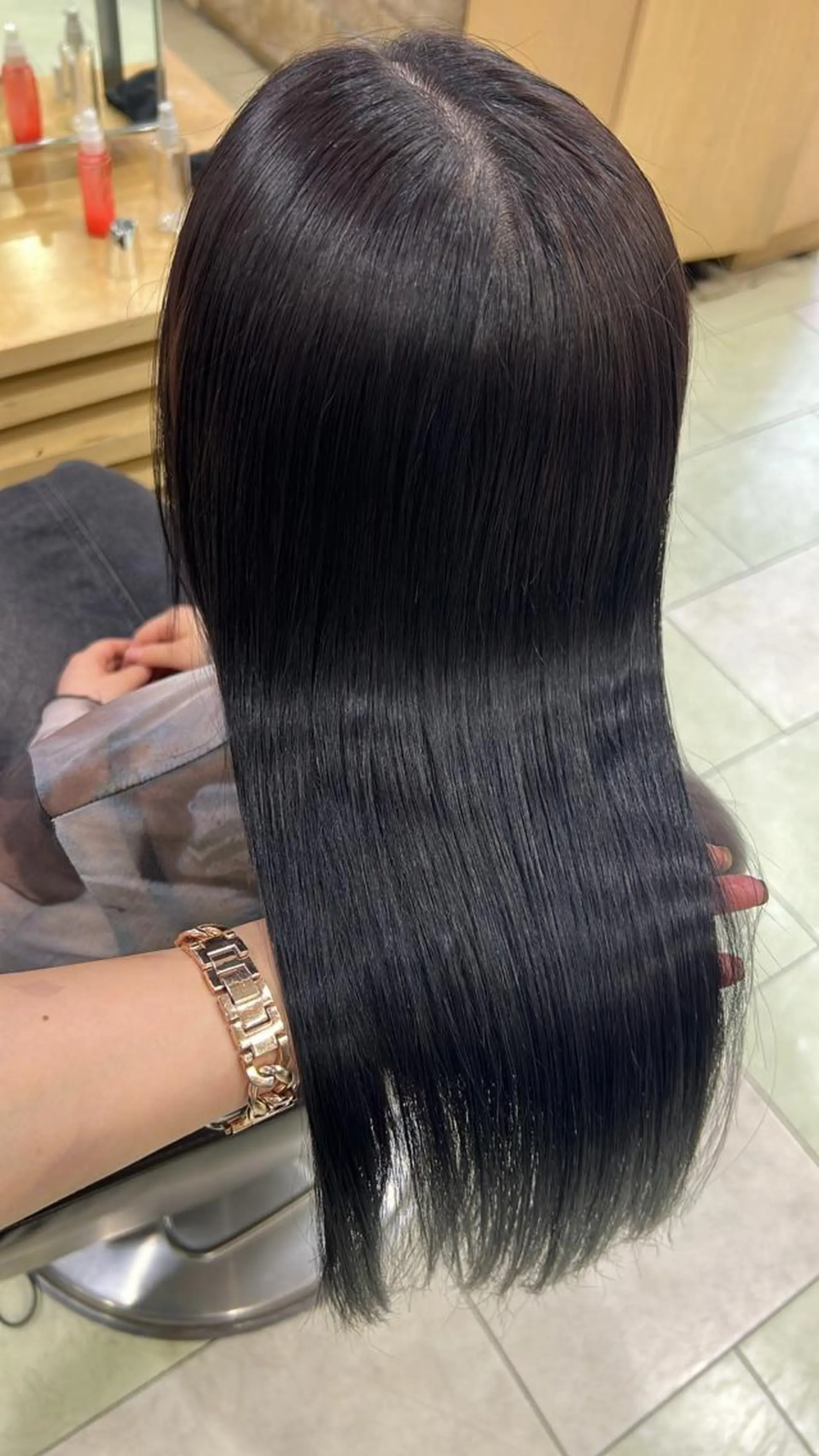 ミディアム 暖色ｶﾗｰ/ﾚｲﾔｰ ｶｯﾄ/Yunaのヘアスタイル