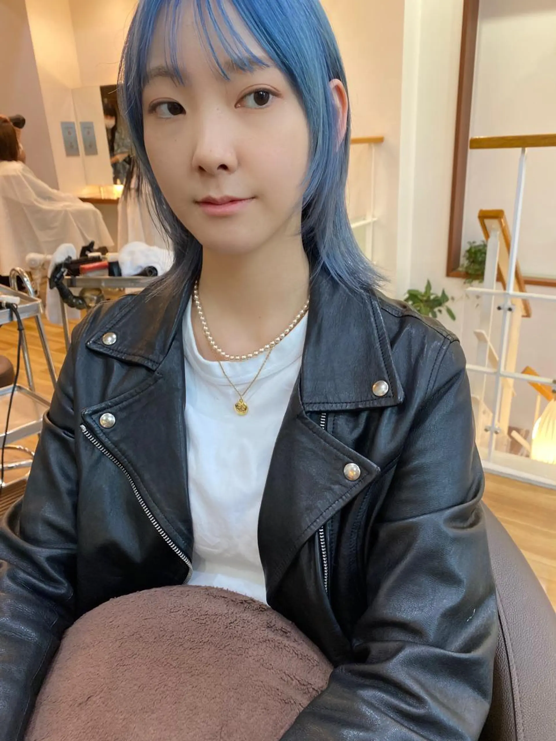 ショート カラー ブリーチ ヘアカラー トリートメント レイヤーカット /透明感/千葉怜寿のヘアスタイル