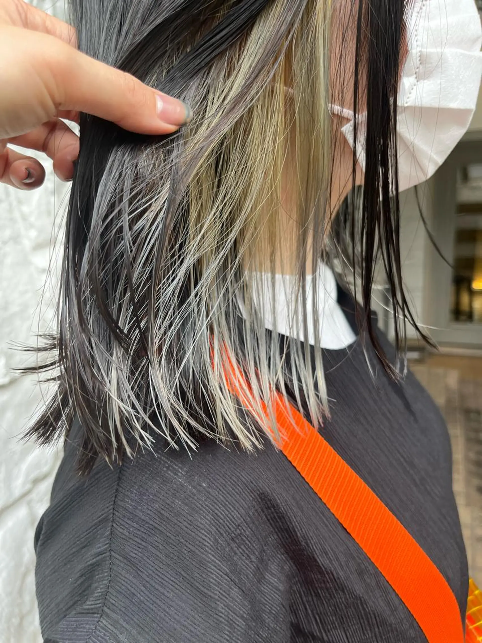 ミディアム カラー ベージュカラー 透明感カラー イヤリングカラー インナーカラー ヘアカラー トリートメント ヘッドスパ ヘアセット カジュアルを女っぽく 𝗮𝘆𝗮𝗰𝗼のヘアスタイル