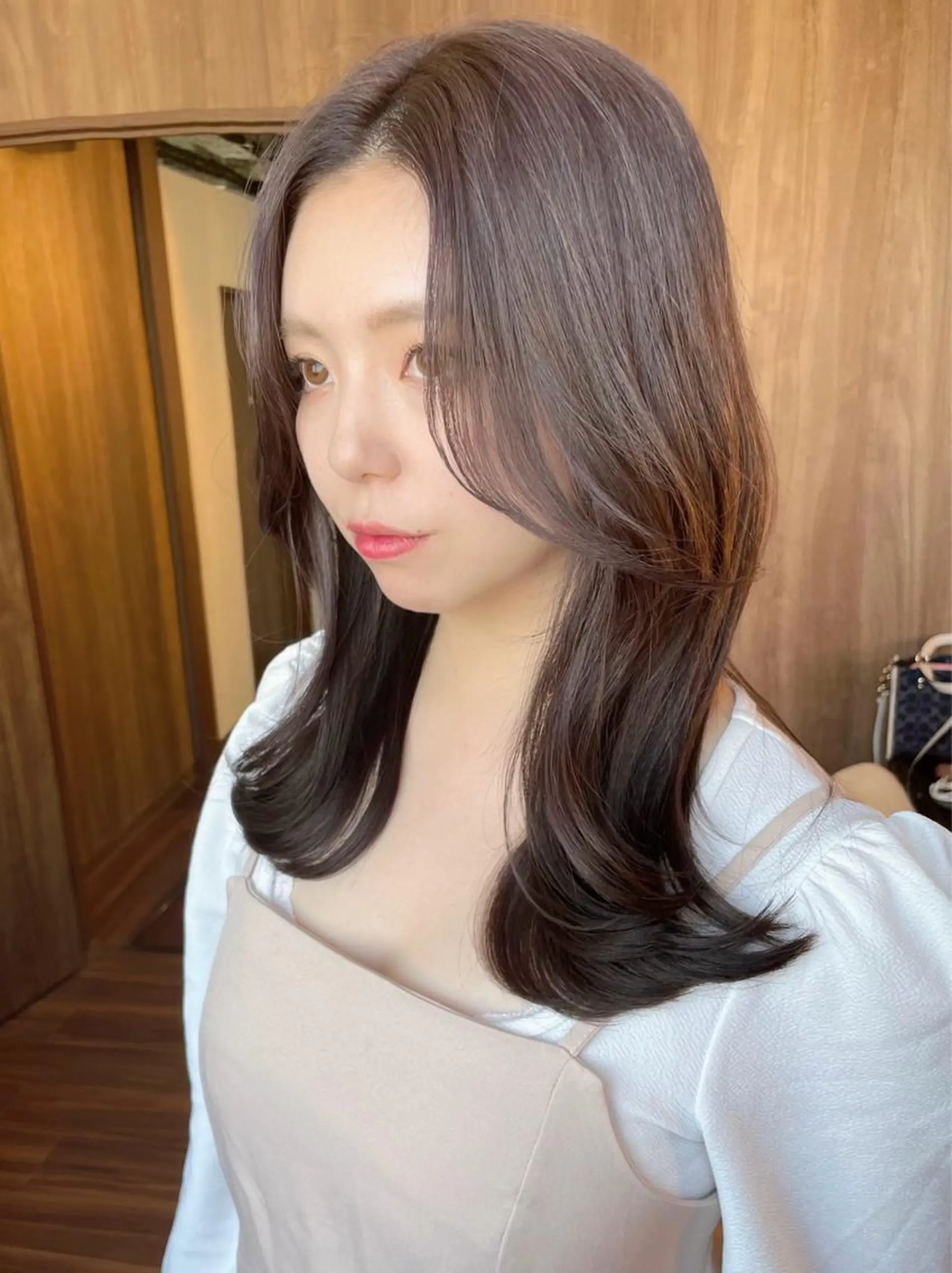 ミディアム カラー チヒョ🦋 韓国hair🇰🇷のヘアスタイル